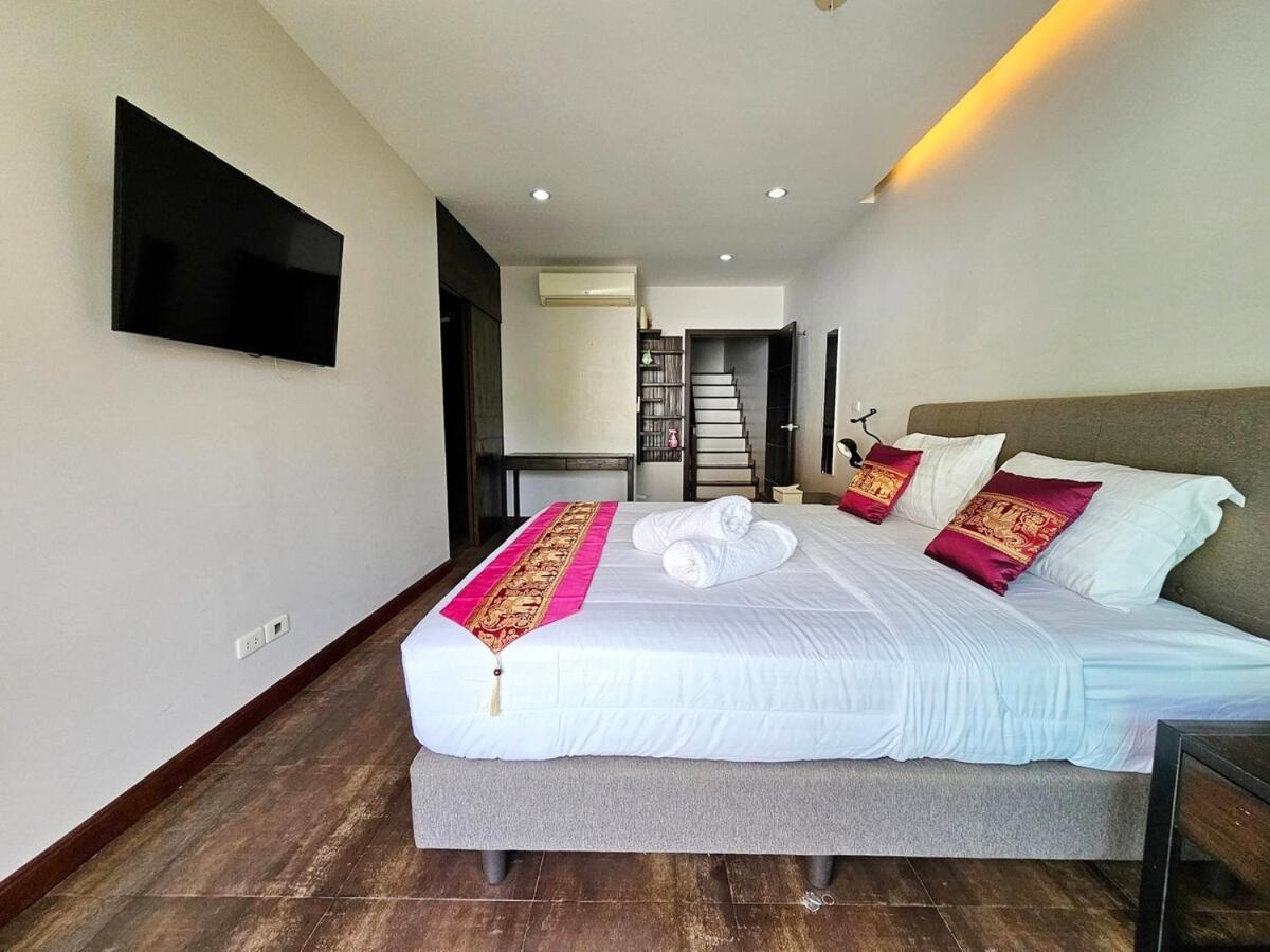 Modern 3-bedroom Townhome In Holiday home Kamala Beach