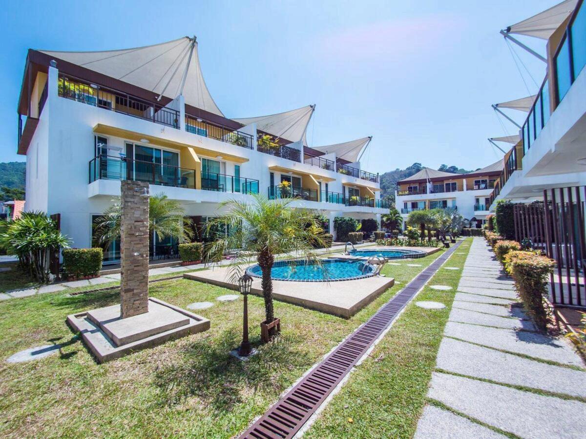 Modern 3-bedroom Townhome In
