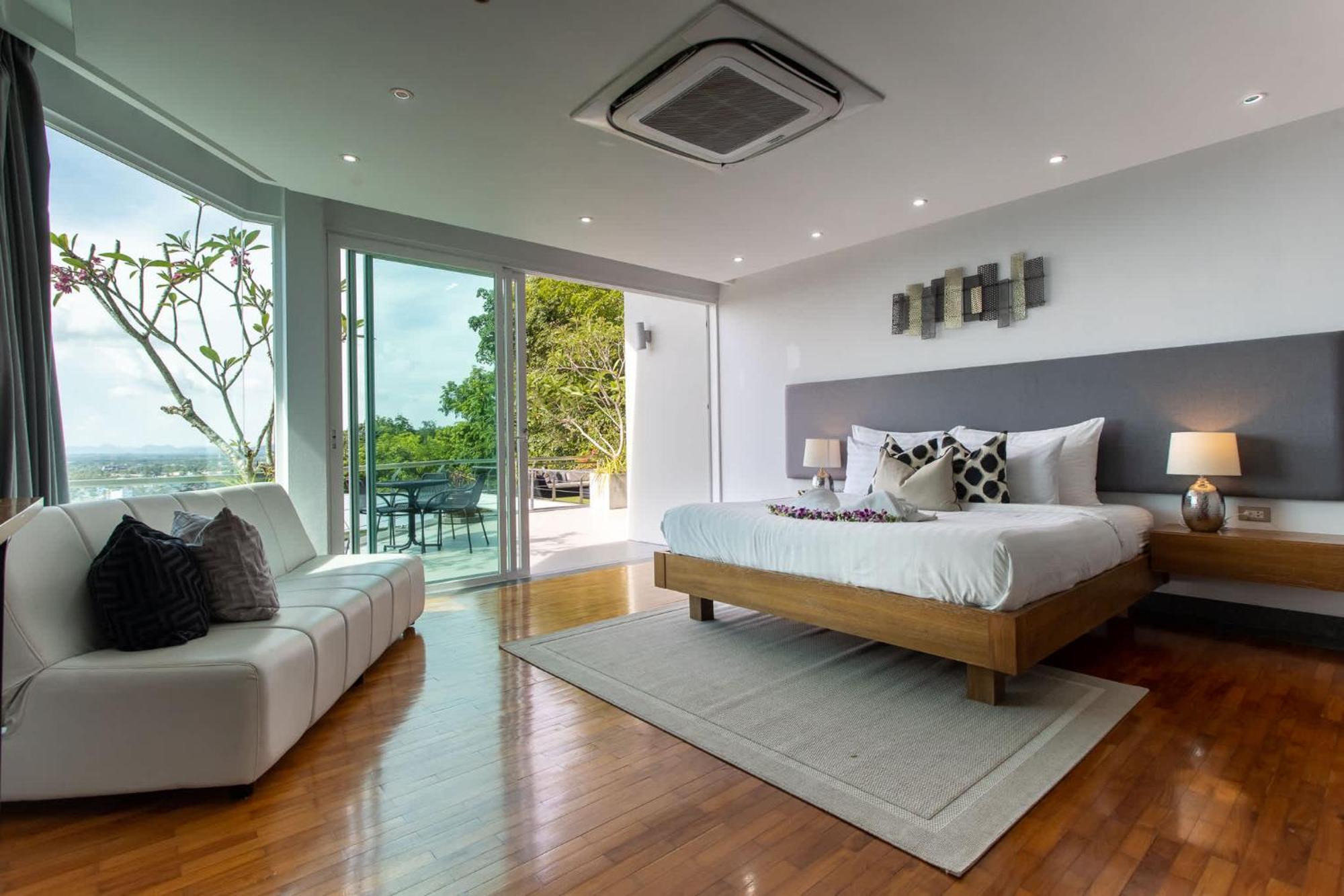 Seaview 10 Bedroom Bangtao Area Villa Phuket