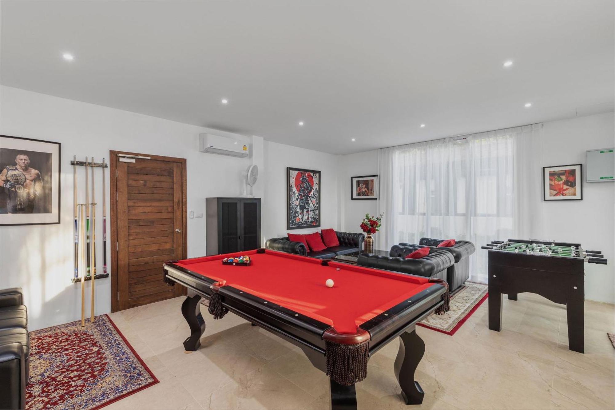 Spectacular Ocean Views 8br Pool Sawan In Patong! Relax & Play - Billiard, Table Football, Gym & Sauna! Patong