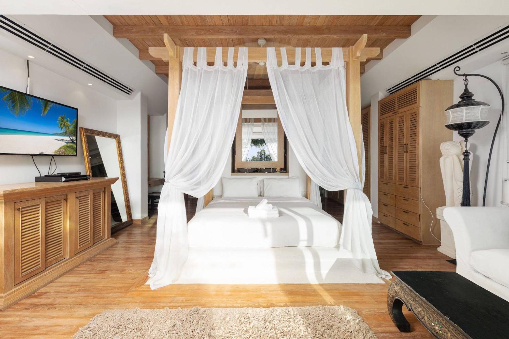 Spectacular Ocean Views 8br Pool Sawan In Patong! Relax & Play - Billiard, Table Football, Gym & Sauna! Villa *