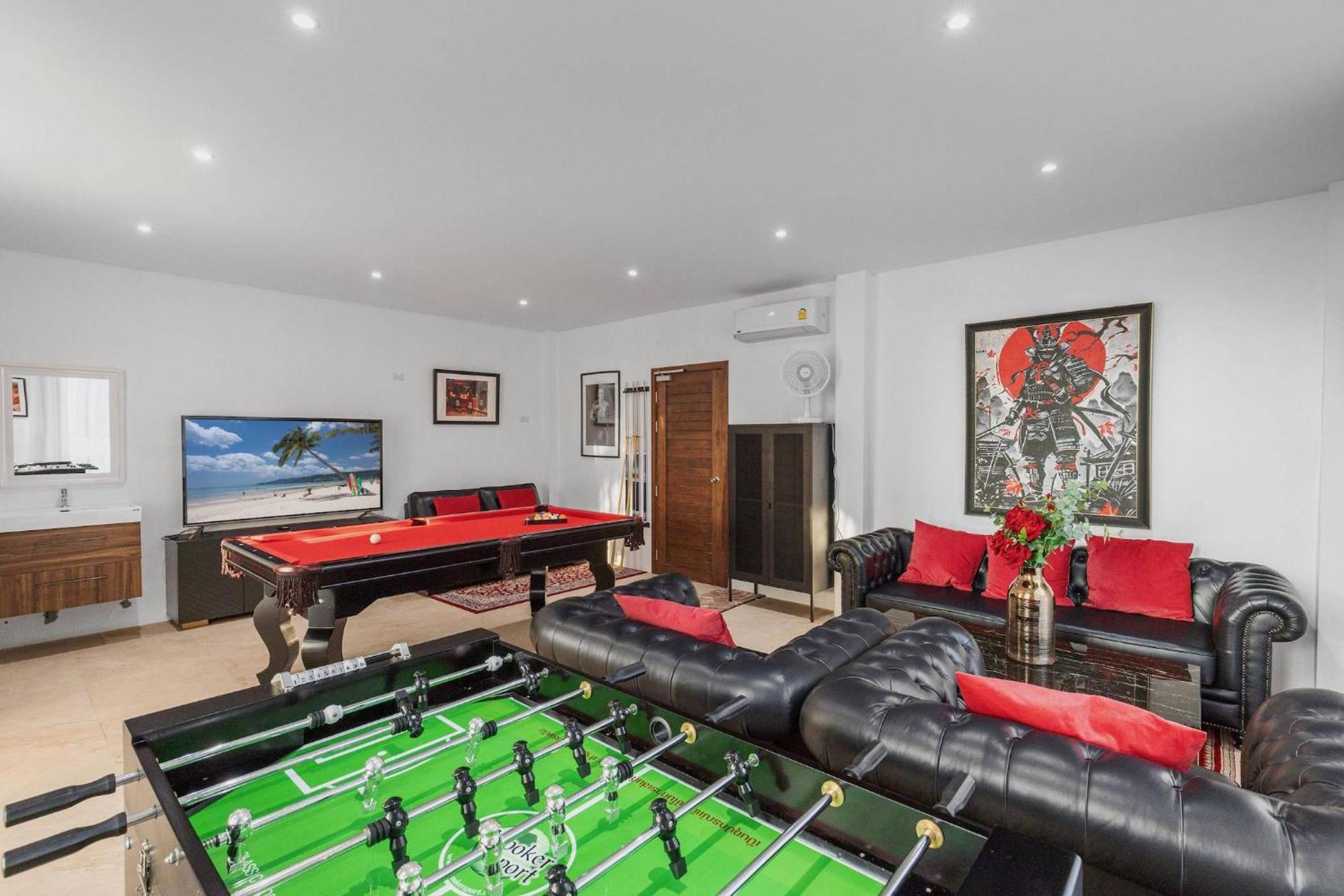 Spectacular Ocean Views 8br Pool Sawan In Patong! Relax & Play - Billiard, Table Football, Gym & Sauna! Villa