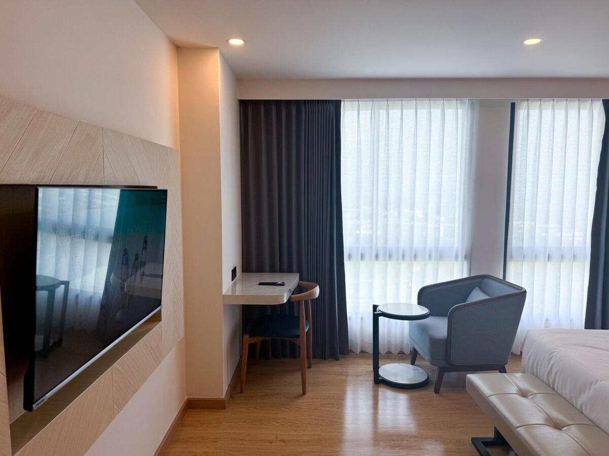 Apartment Stylish Duplex S6704 By Ibg Rawai