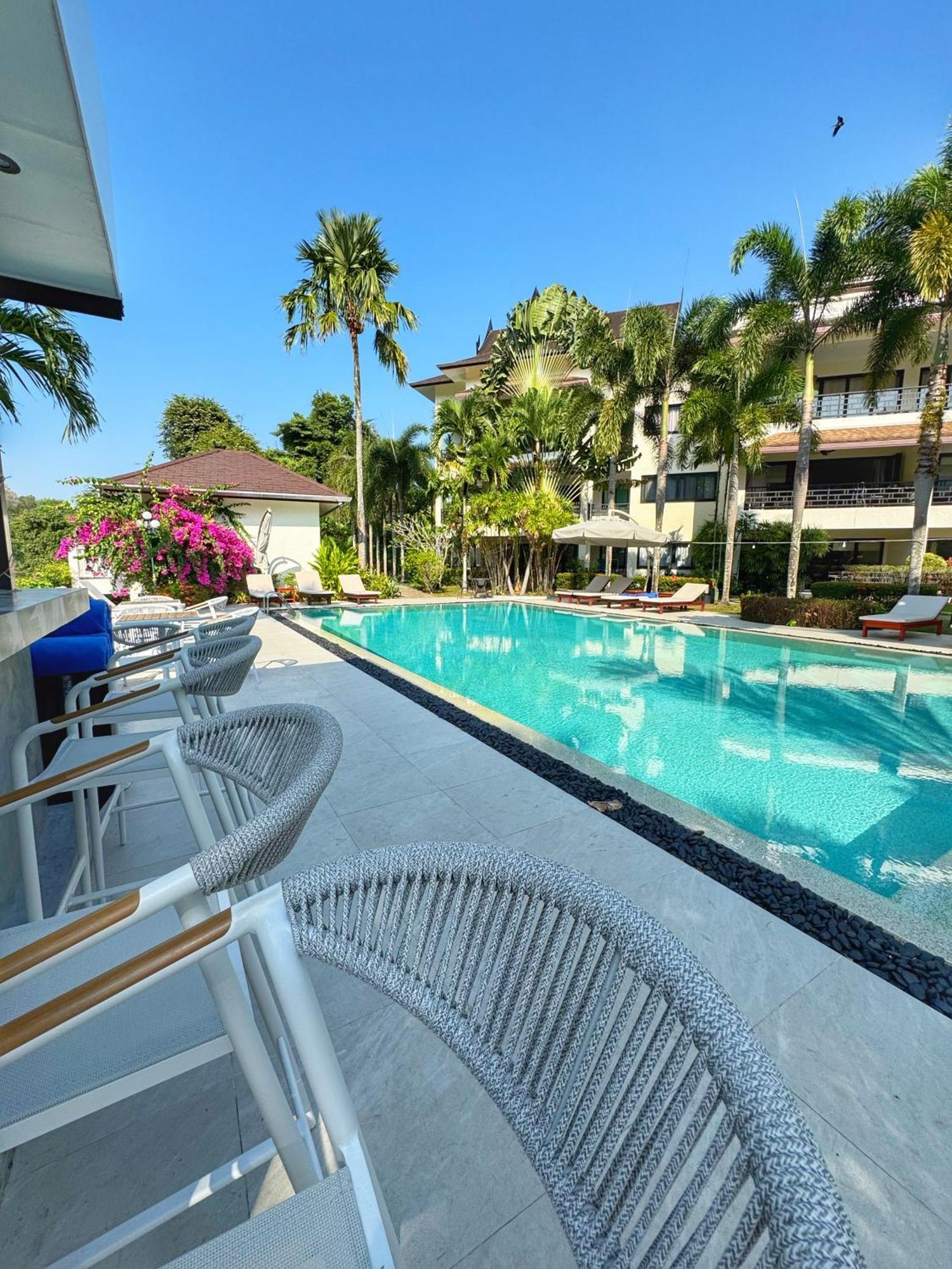 Hotel Serenity Lakeside