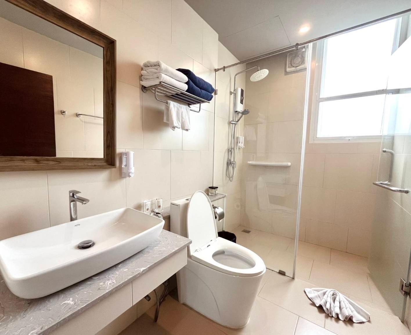 Charcoal Panwa Phuket 3*