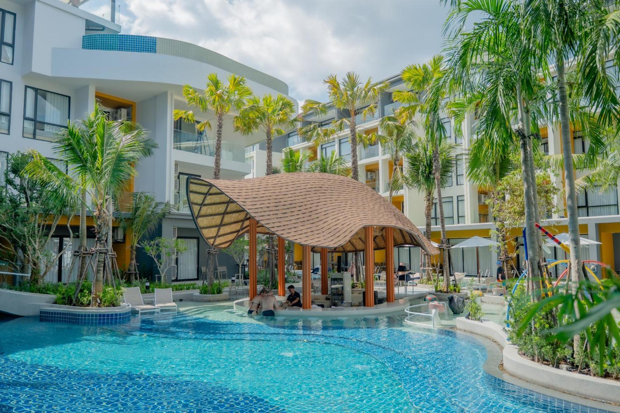 Wyndham Garden Phuket Nai Thon Beach