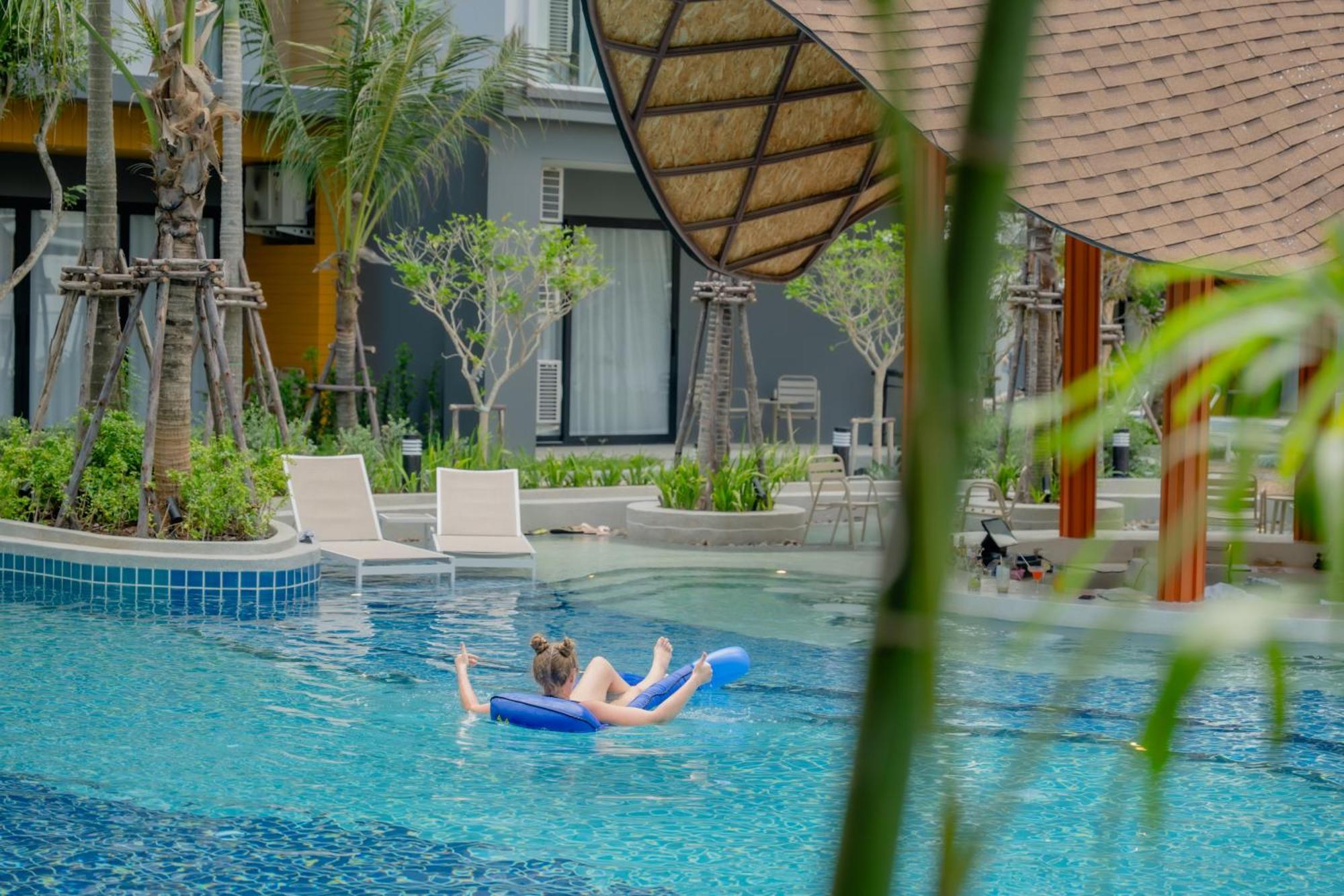 Wyndham Garden Phuket Nai Thon Beach