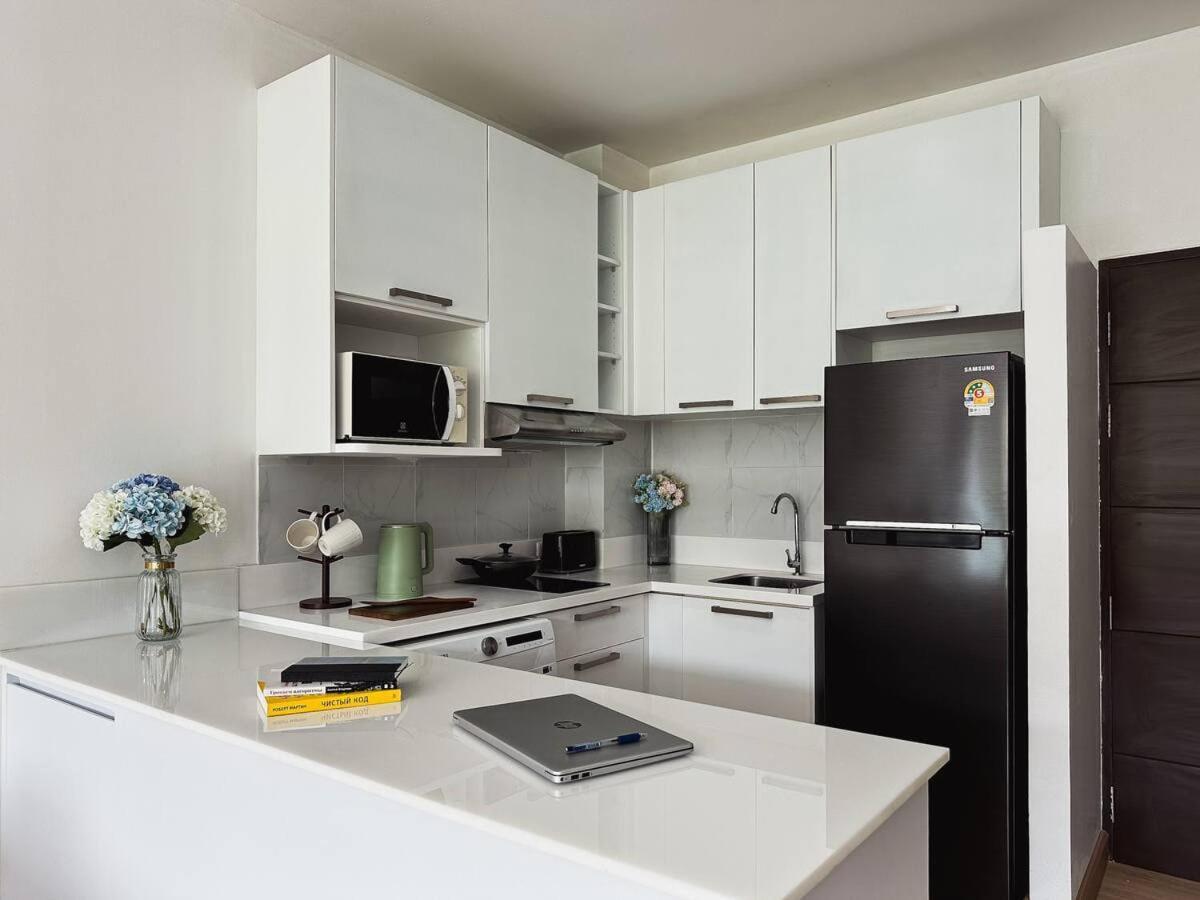 Beautiful With Modern Renovation On *