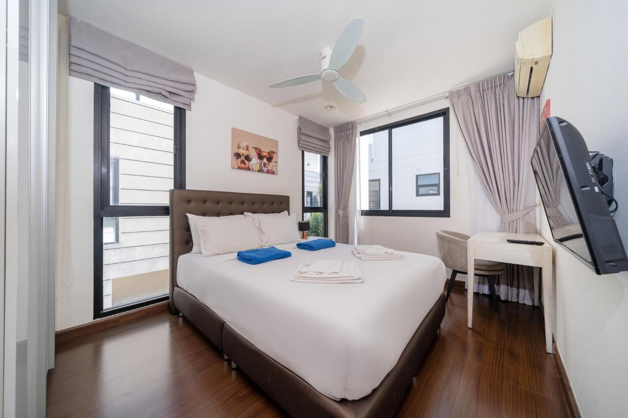 Phuket With Rooftop Pool In Laguna Park Villa Thalang