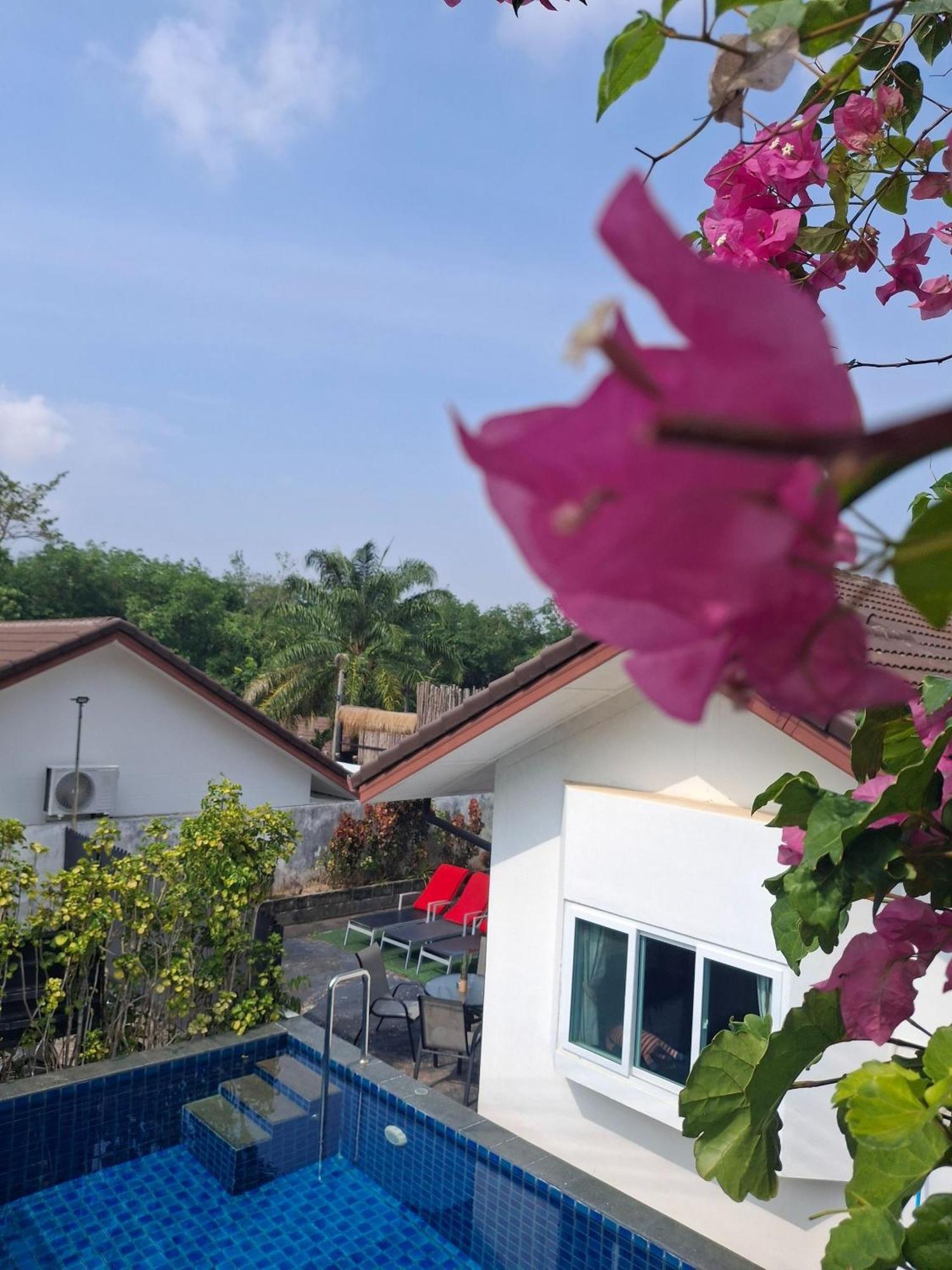 Private Star Pool 2 Bedrooms Villa