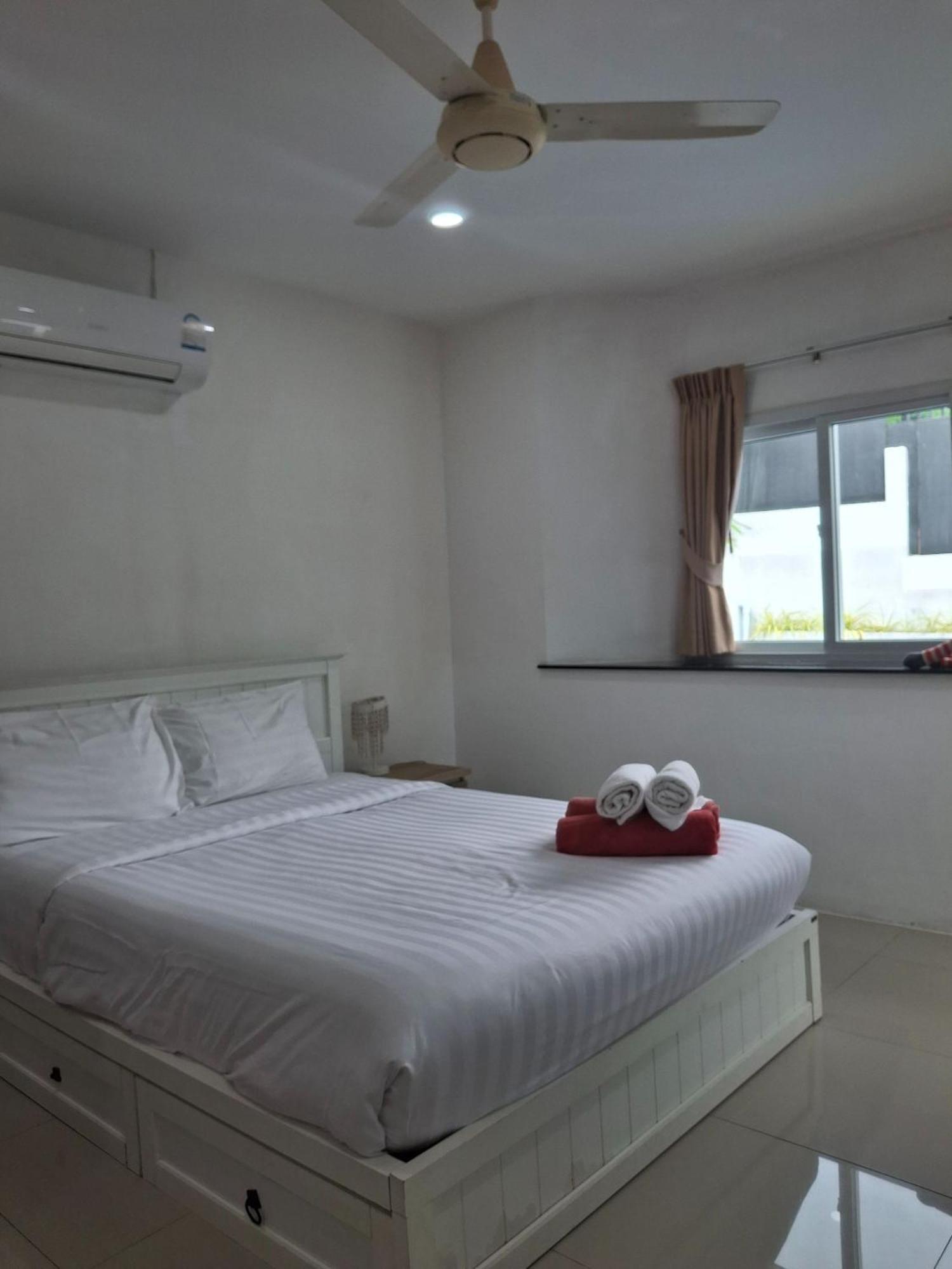 Private Star Pool 2 Bedrooms * Ban Klang (Phuket)