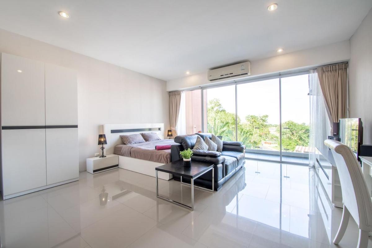 Sea View Chic Apartment