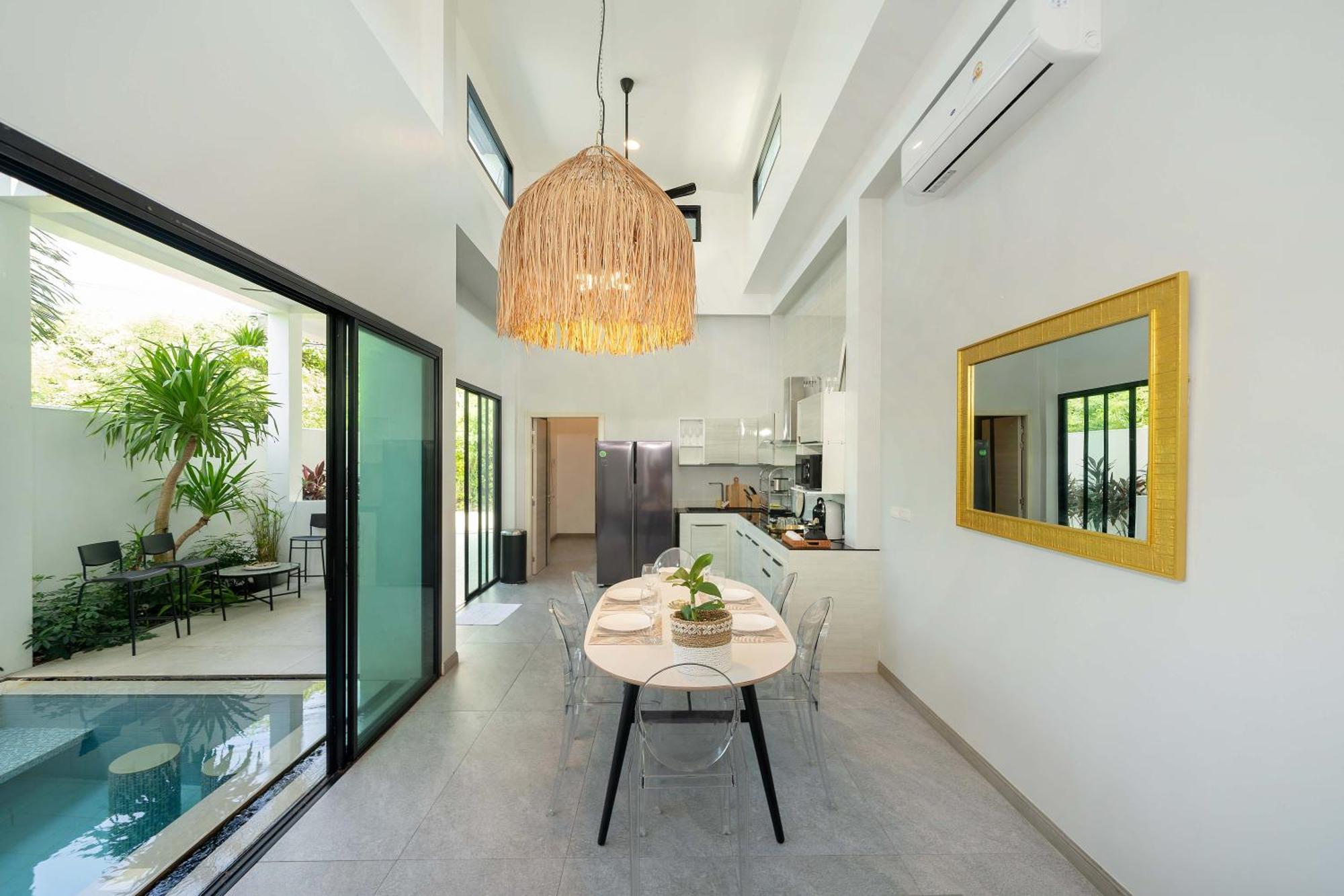Tropical & Modern 4br Pool Serenity Rawai Villa Ban Saiyuan