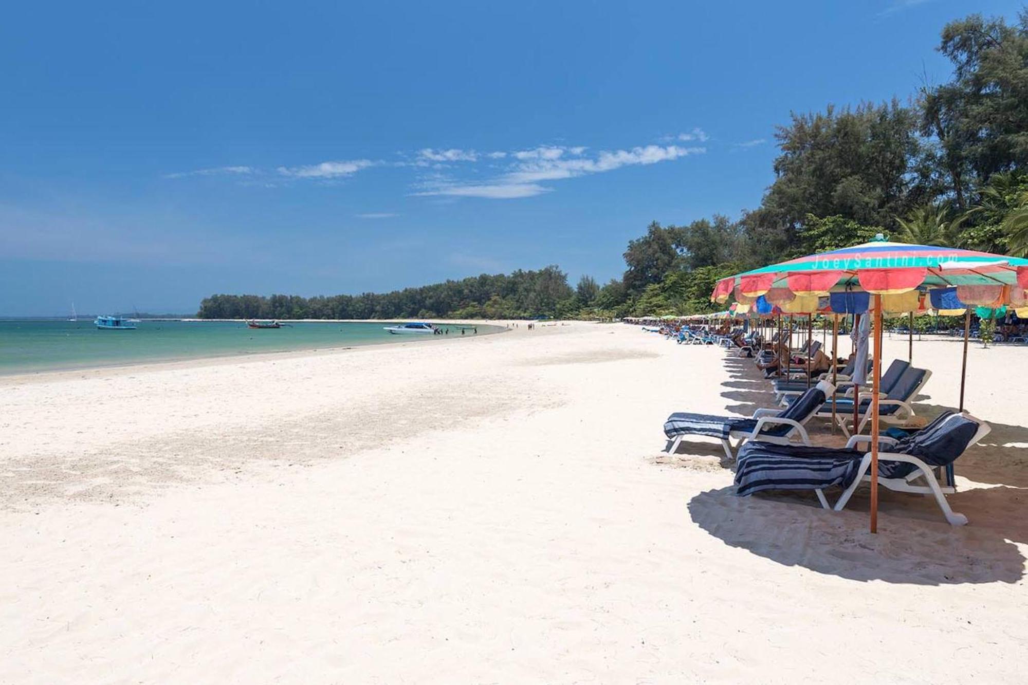 Blissful Living & Tropical Vibes - 3br Pool Access Argent 9, Just 15 Min Drive From Nai Yang And Nai Thon Beaches Villa Ban Muang Mai