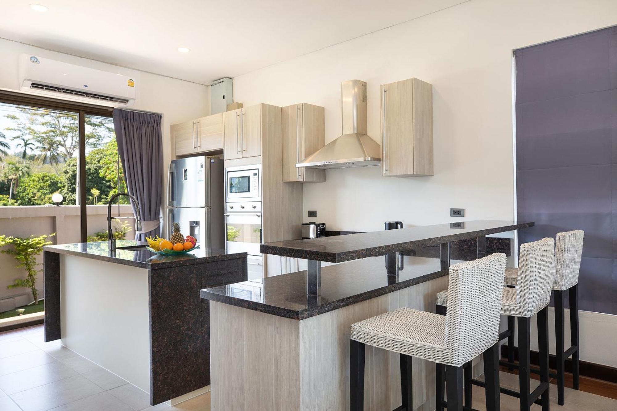Villa Blissful Living & Tropical Vibes - 3br Pool Access Argent 9, Just 15 Min Drive From Nai Yang And Nai Thon Beaches *