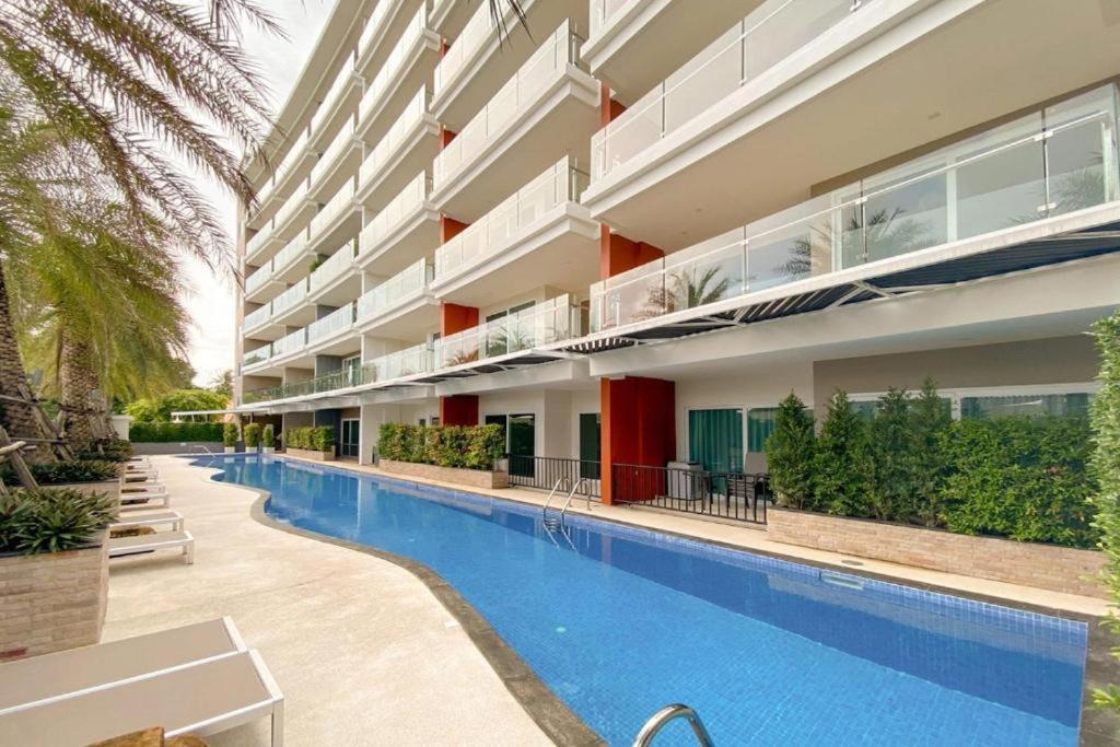 Tropical Pool View Babylon Sky M205 - Apartment *