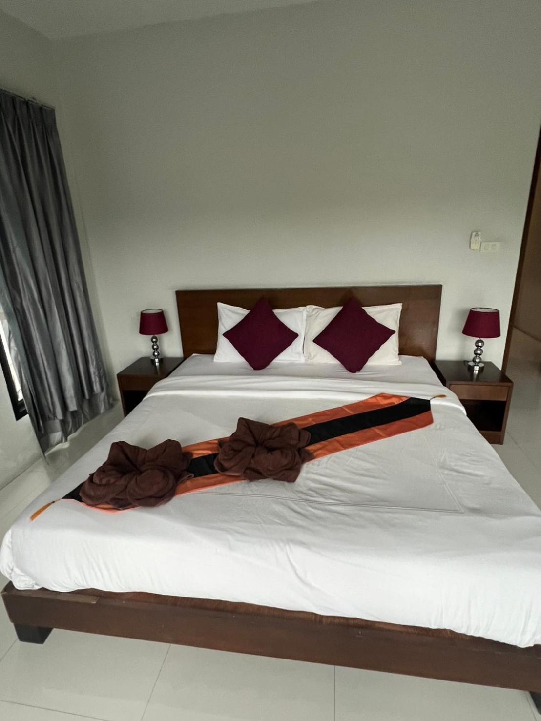 Nern Khao Apartment *