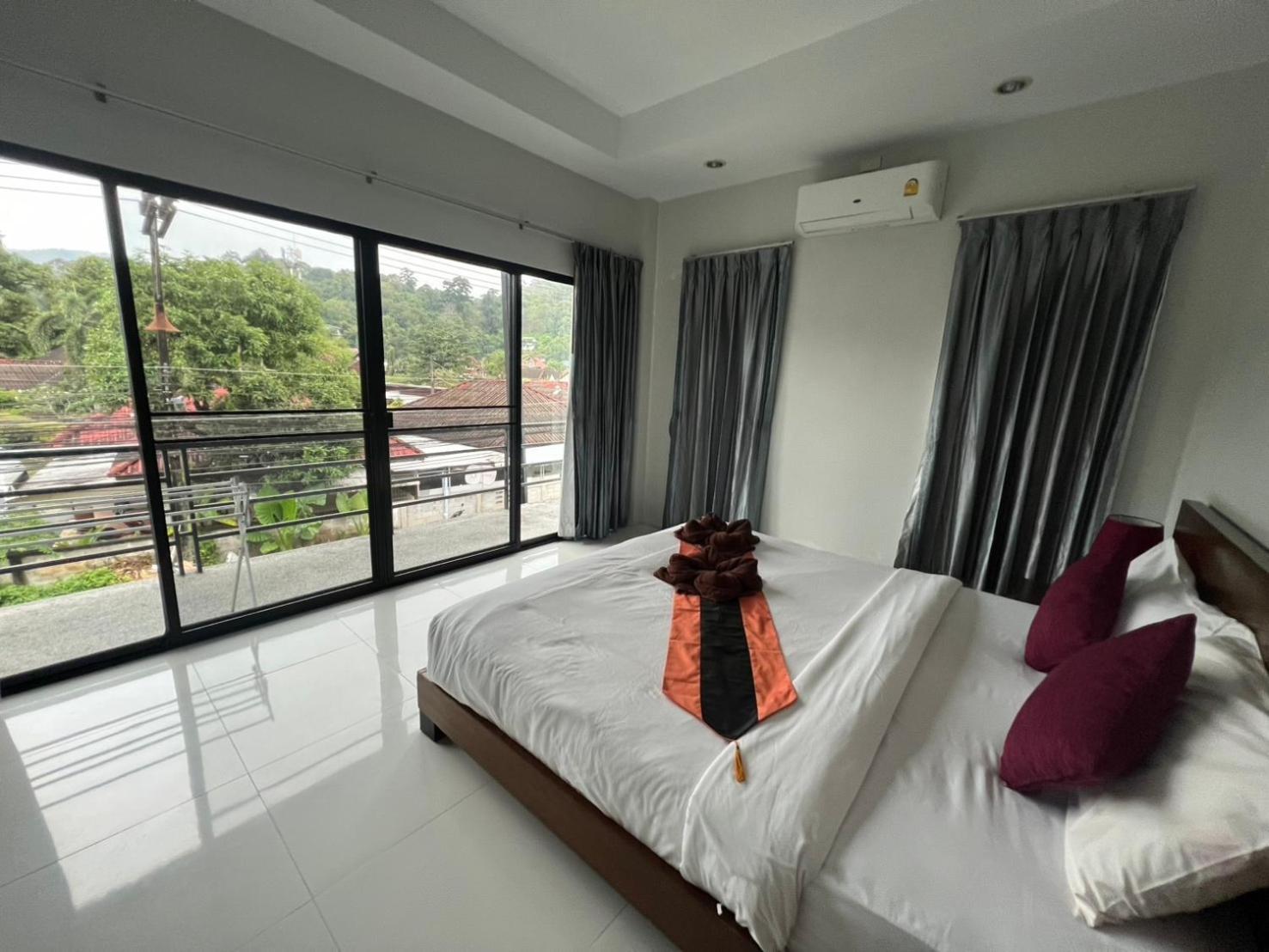 Nern Khao Apartment Kamala Beach