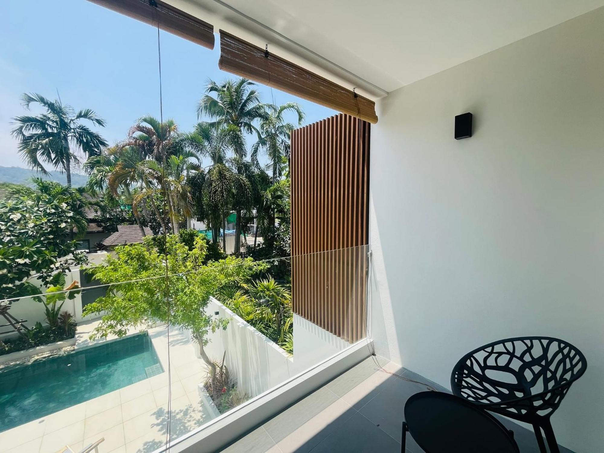 Blue Sunshine Villa *