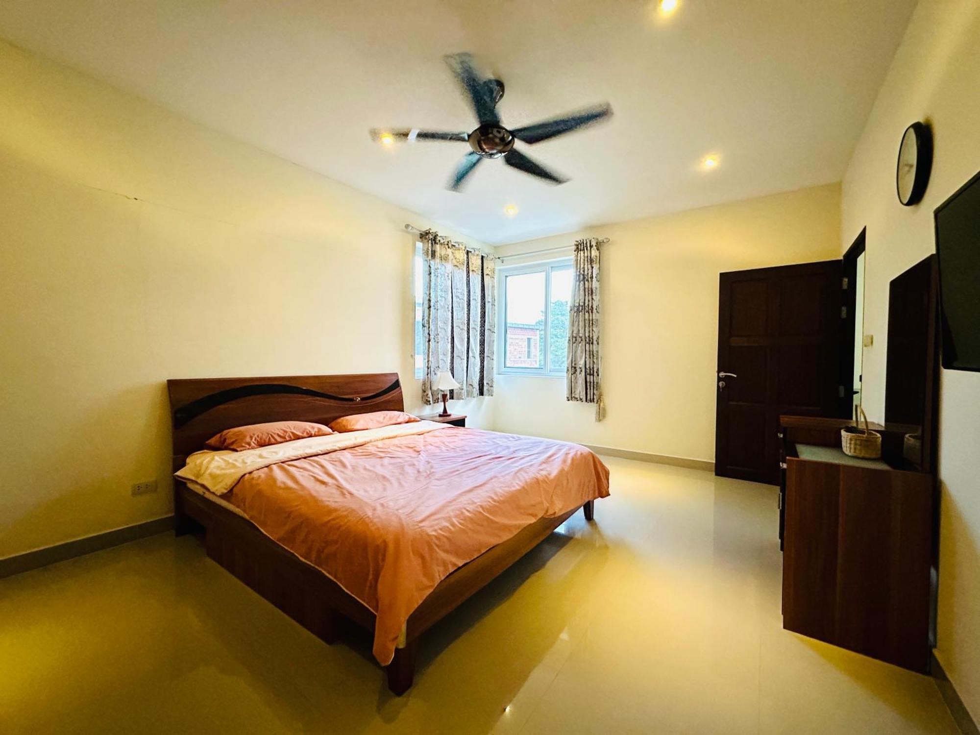 3bd & Pool - - Nai Harn