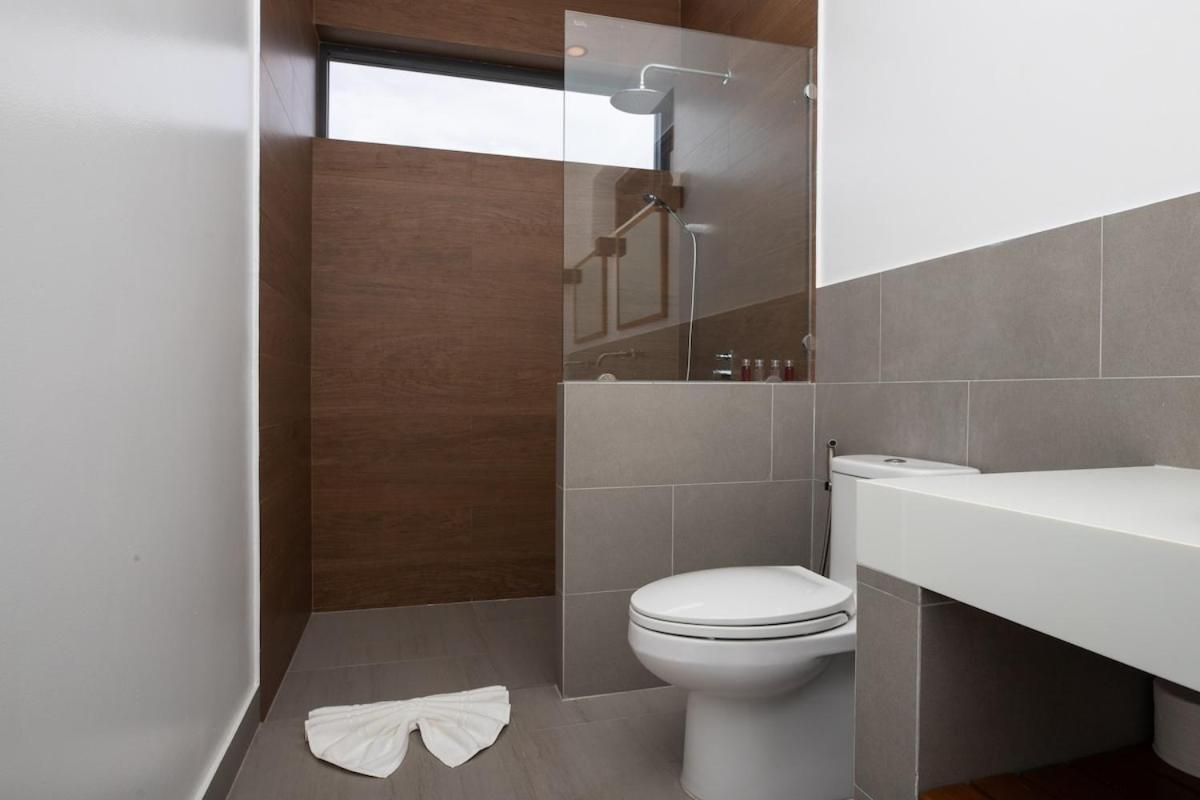 Two-bedroom With Salt Pool In Hapai