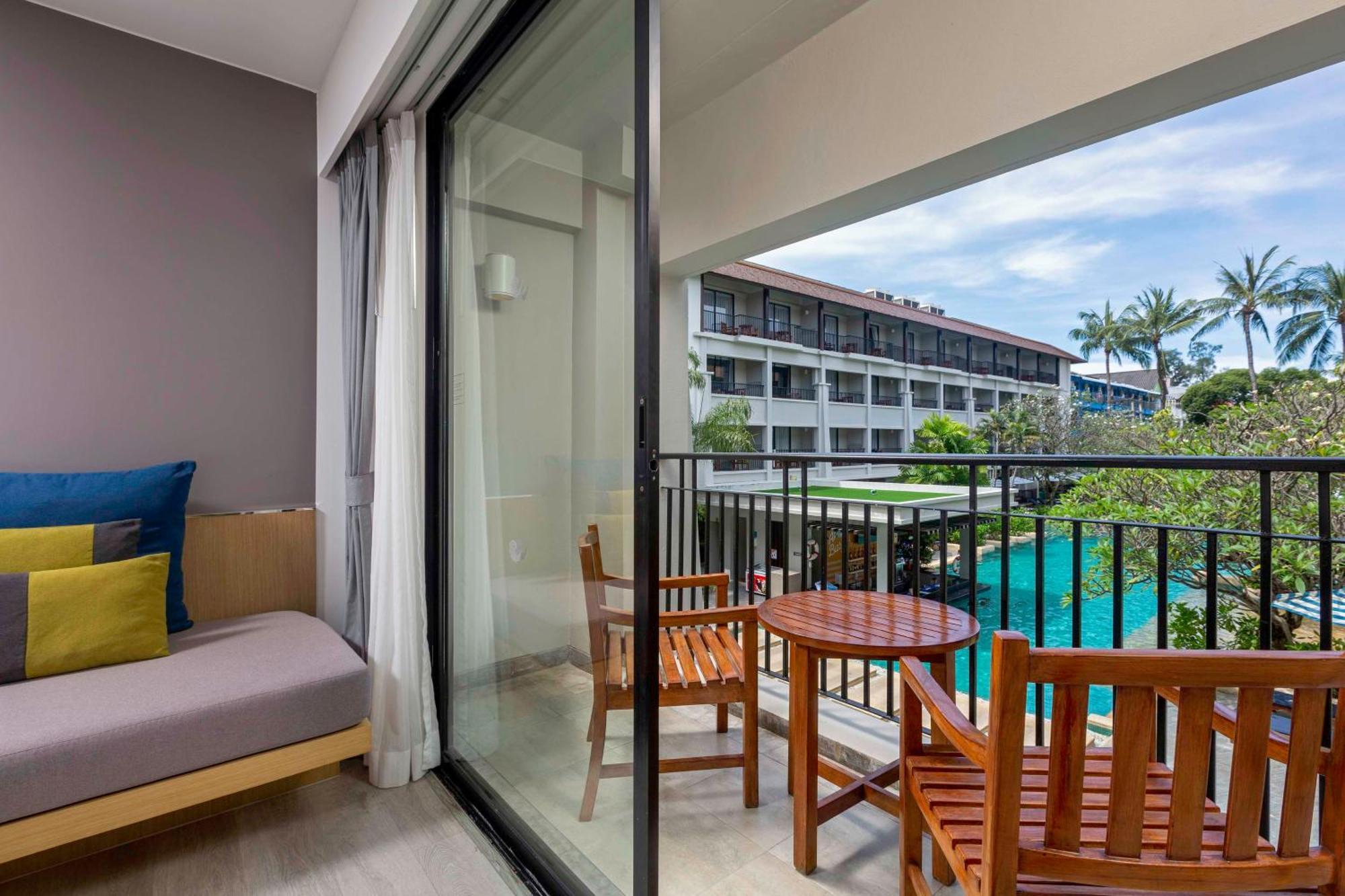 Doubletree By Hilton Phuket Banthai Resort
