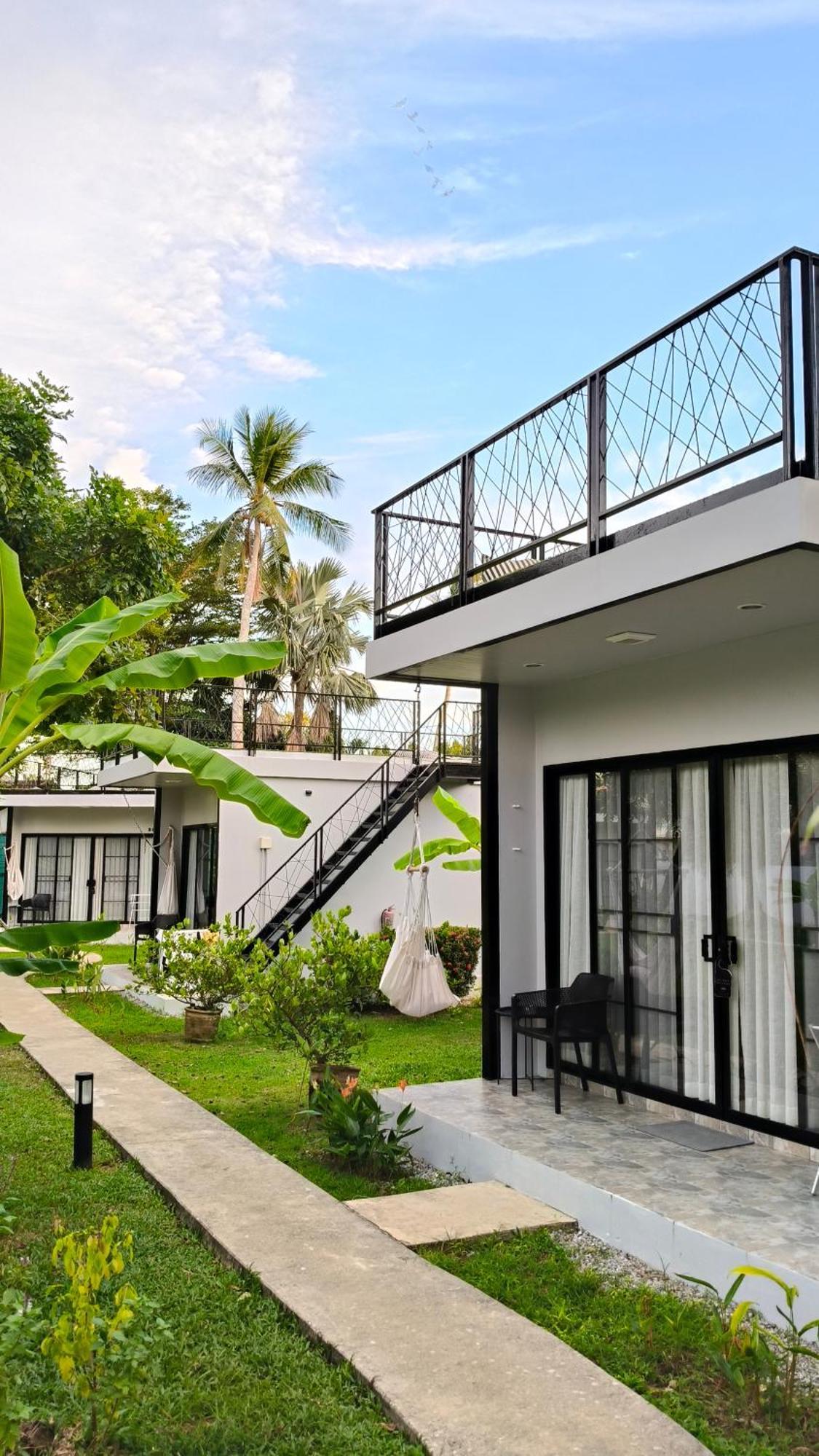 Coconut Wells Phuket Chalong