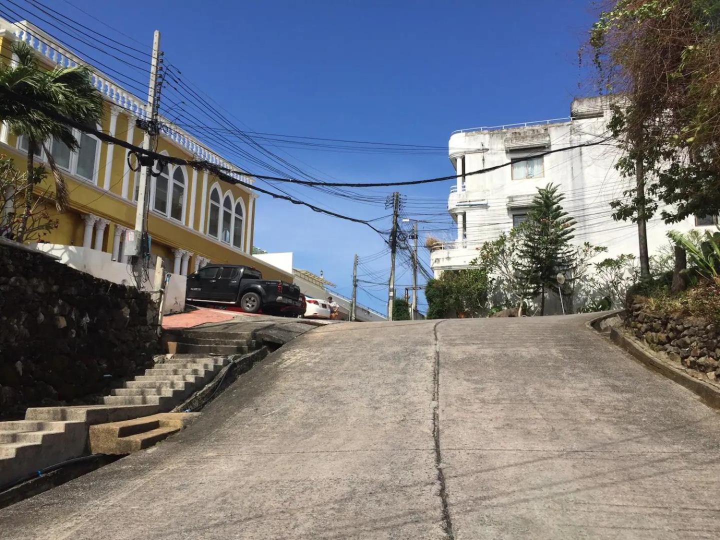 Enjoy Sunset Rainbow Alley - Wow Townhouse At Hill * Patong