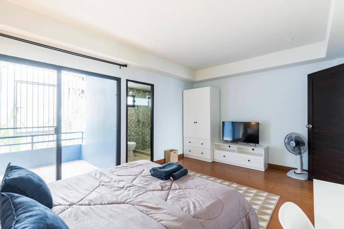 Enjoy Sunset Rainbow Alley - Wow Townhouse At Hill Apartment *