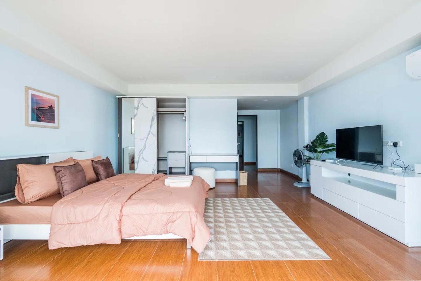 Apartment Enjoy Sunset Rainbow Alley - Wow Townhouse At Hill *