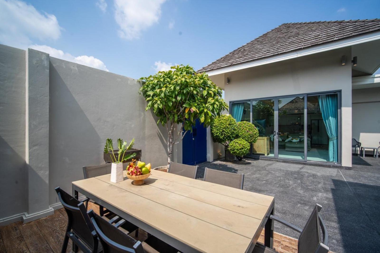 Tropical 4 Bedroom Pool Villa