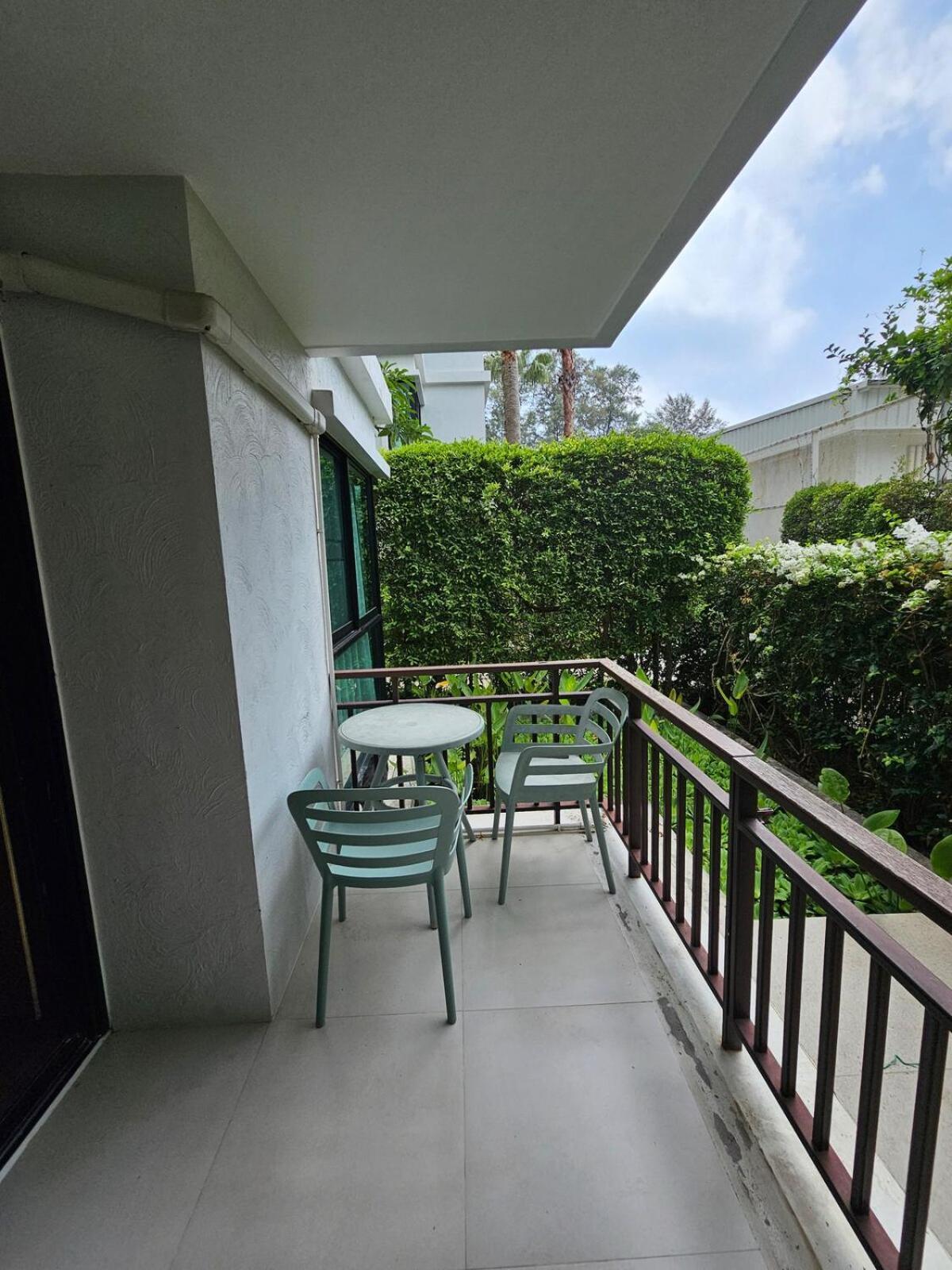 Title Iii West Wings Apartment Rawai