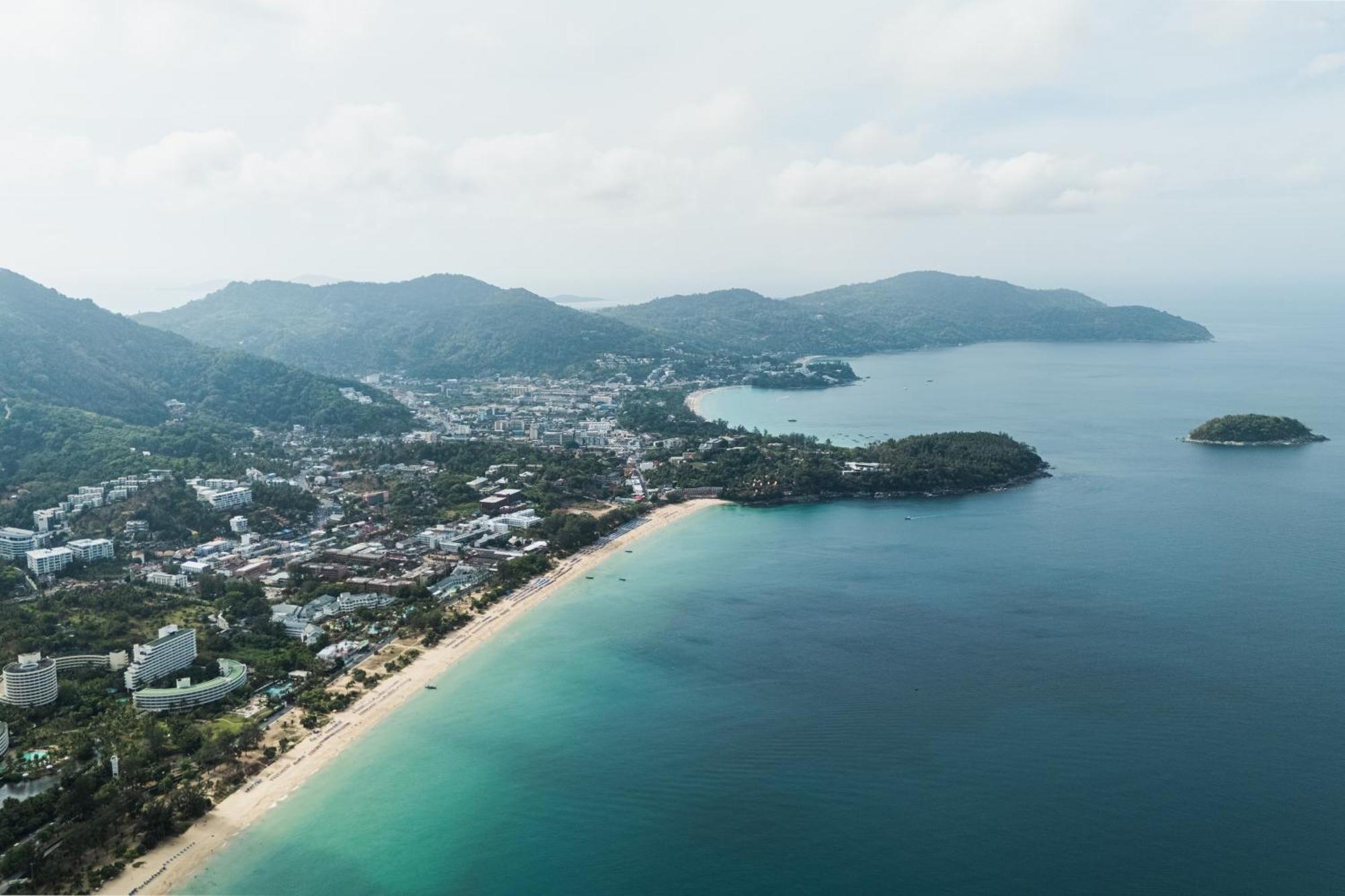 Hill View Apartment Karon