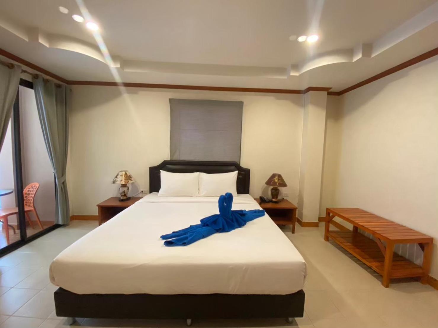 Layana 4* Kata Beach (Phuket)