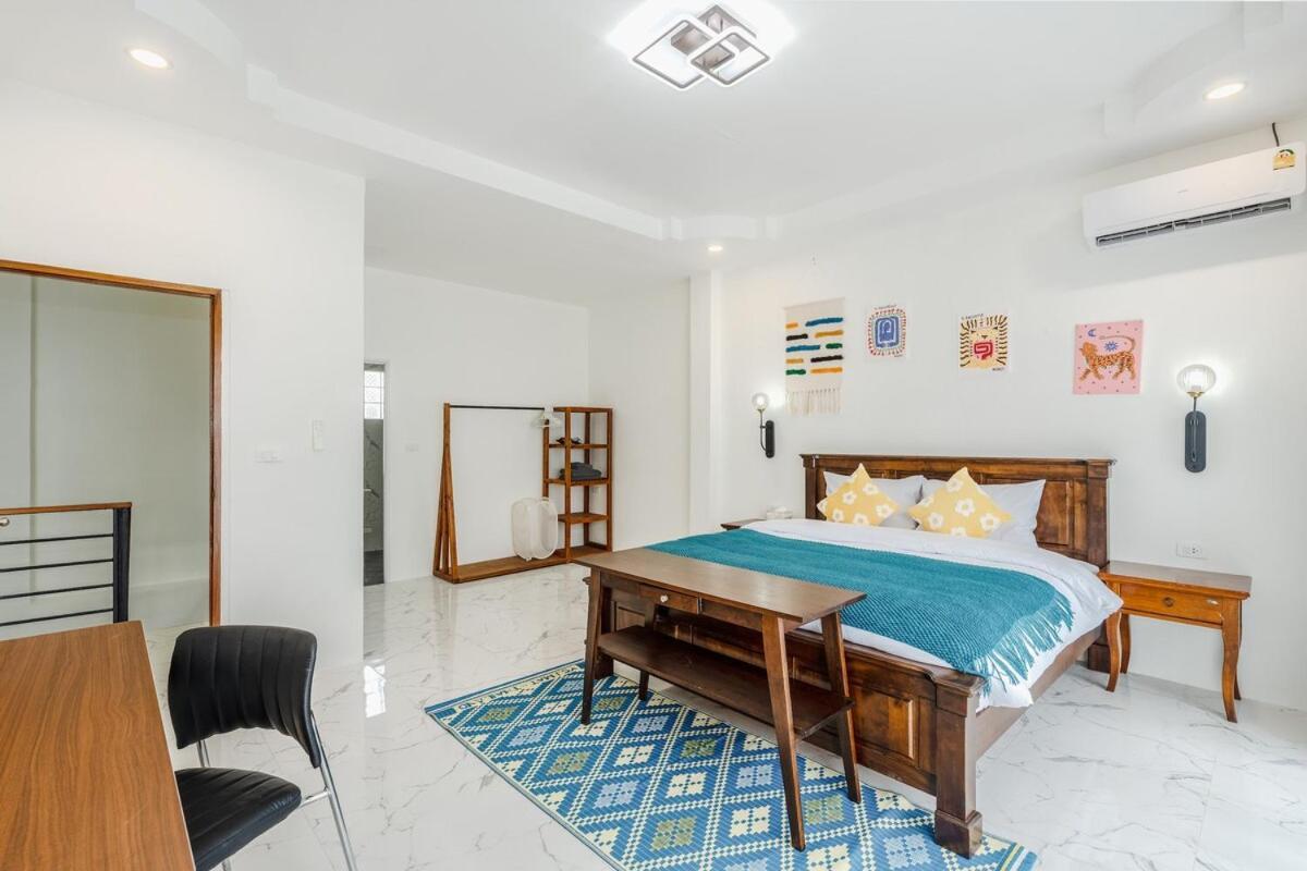 Freshly Renovated 4 Bed Pool Great Location Villa Rawai