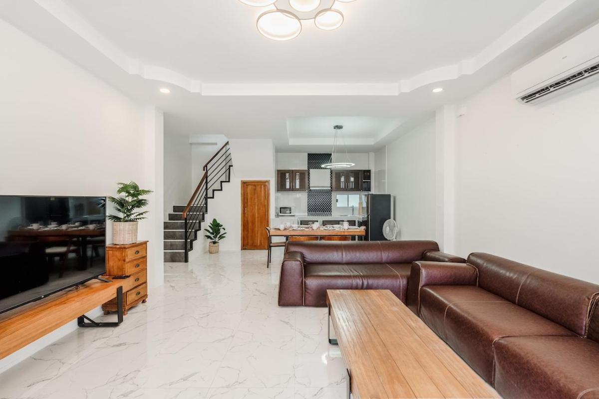 Freshly Renovated 4 Bed Pool Great Location Rawai