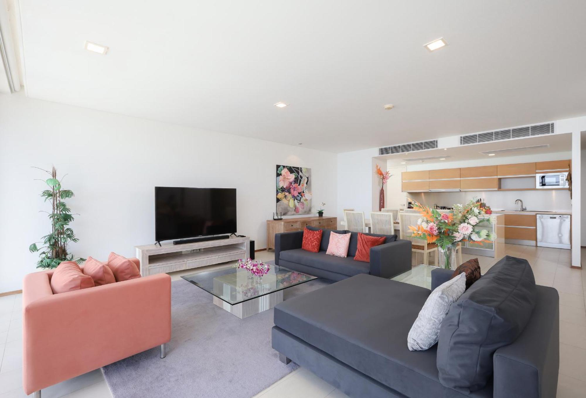 Apartment Panoramic View The Heights Kata B1 *