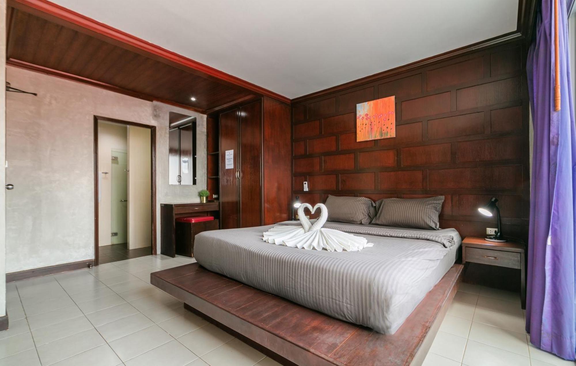 Ebs Phuket * Ban Karon