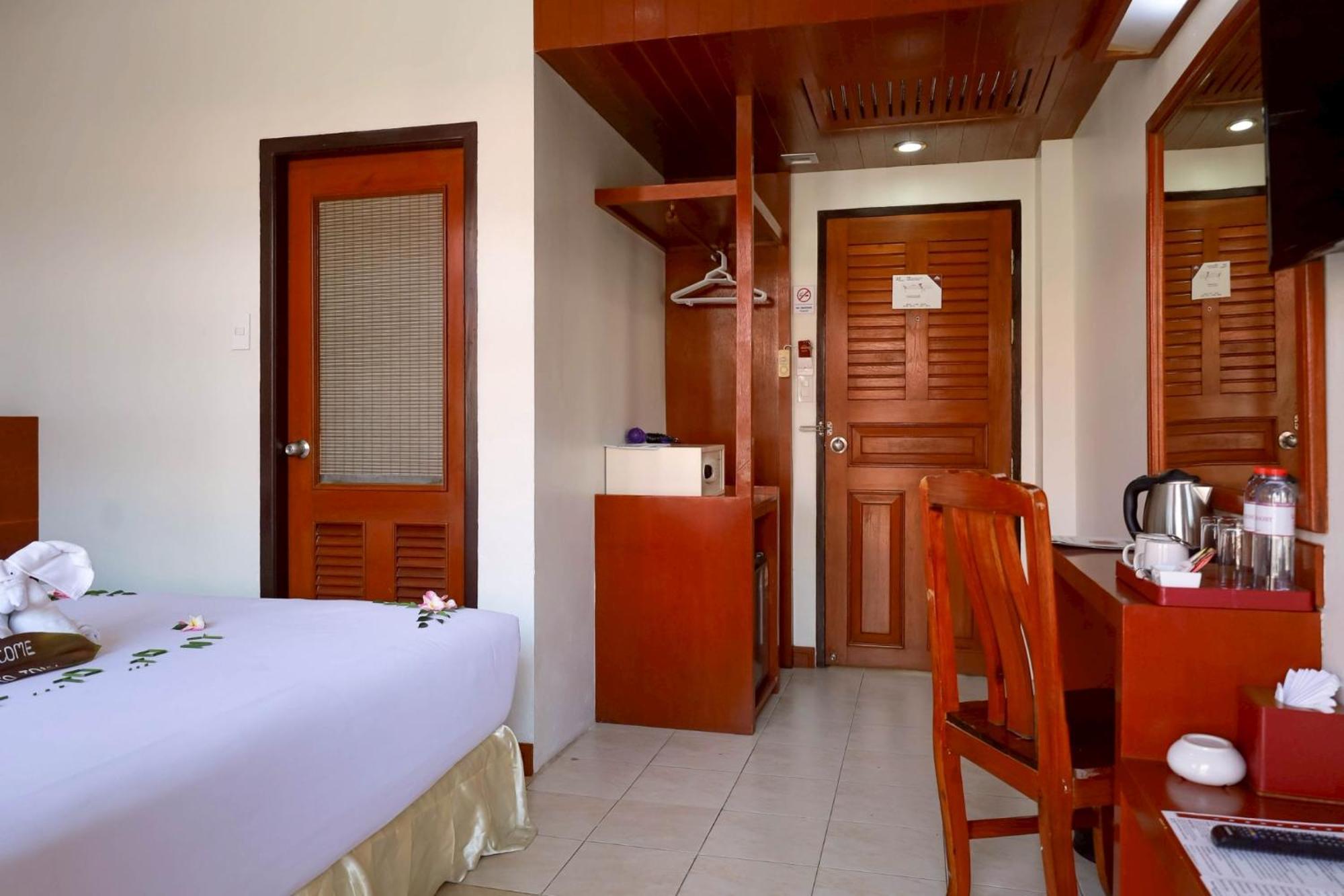 Tony Resort 3*