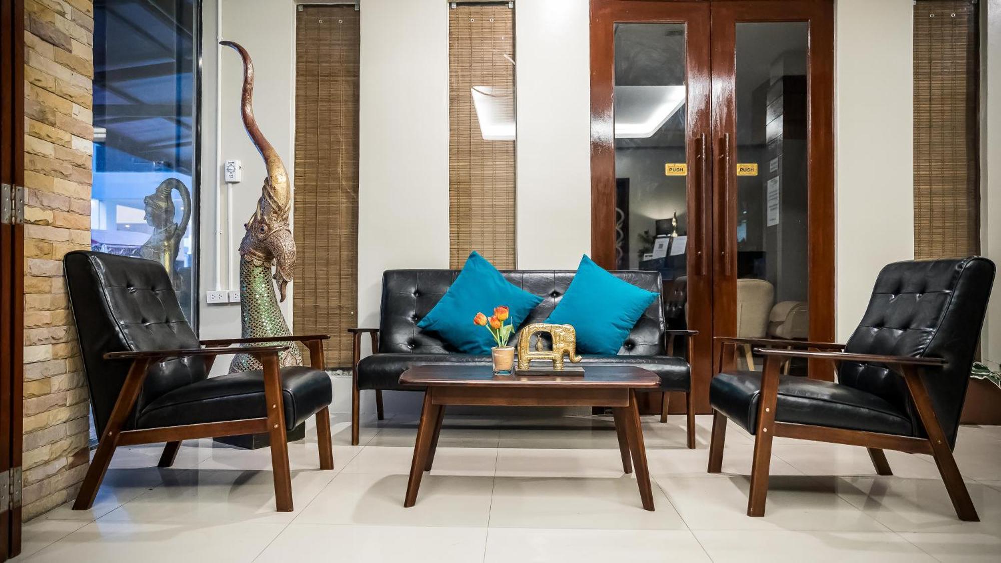 Hotel Hemingway's Patong