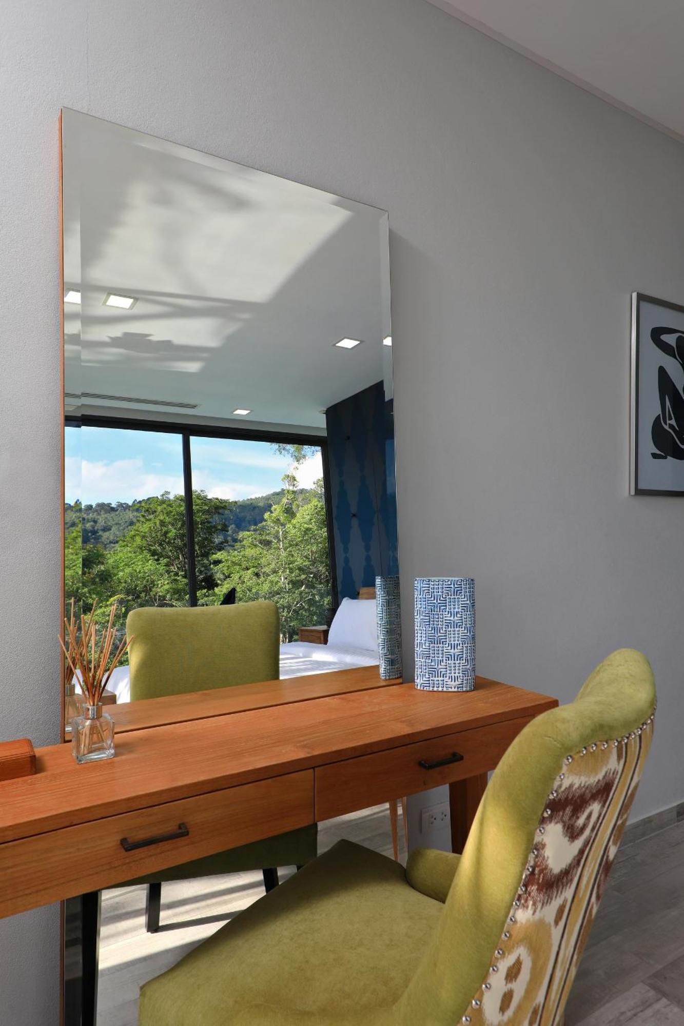 4bdr Sugar 2 Apartment *