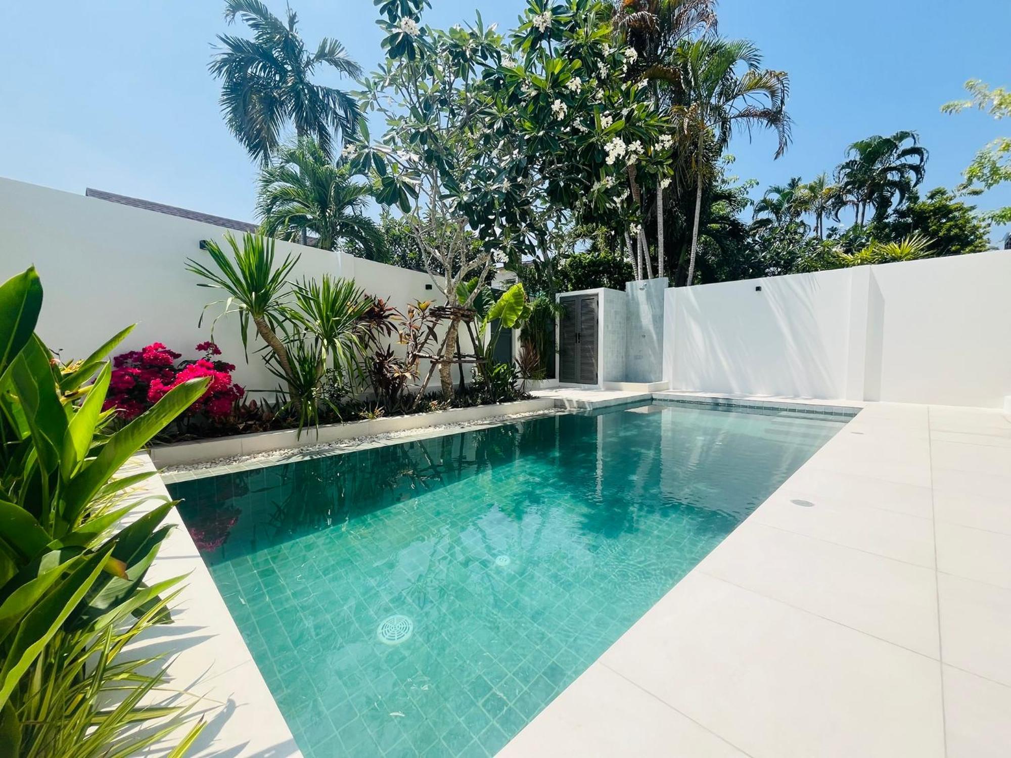 Blue Sunshine Villa *