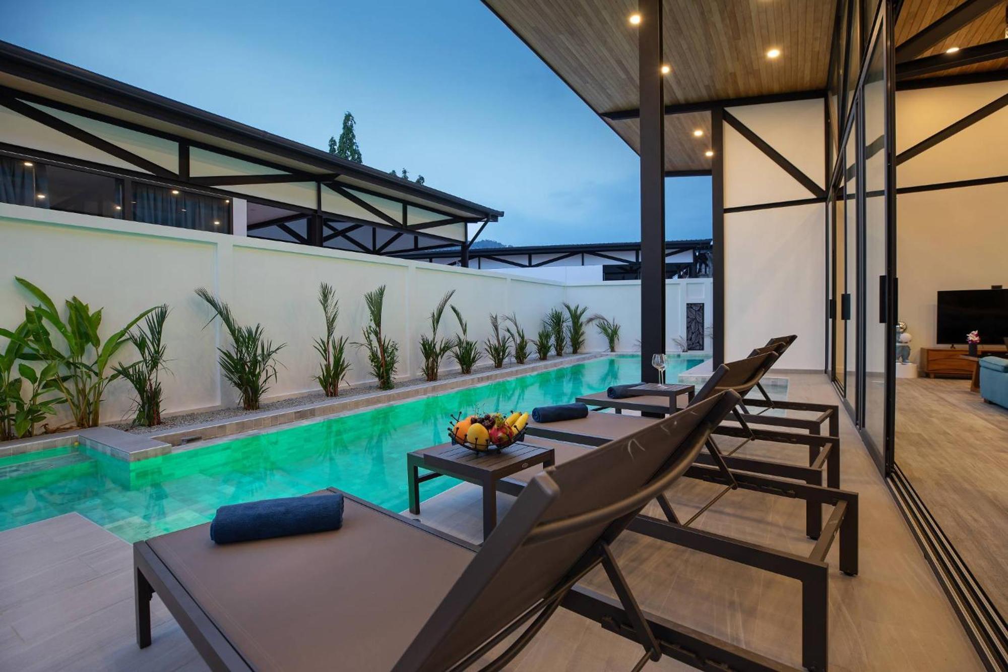 Villa New, Modern & Stylish 17m Eco Pool Sunset Garden 11 In Rawai *