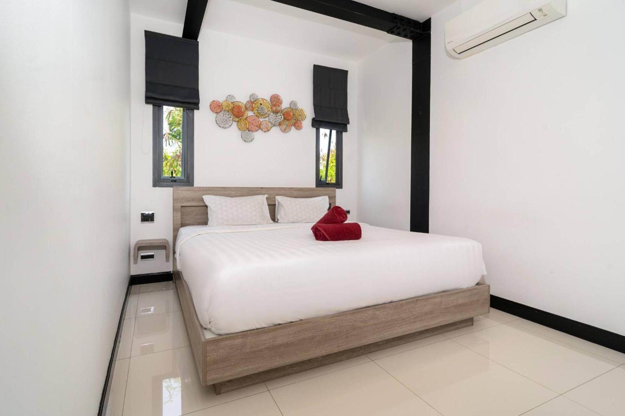 New & Modern, Loft Style 4br Sunset Garden 3, 12m Salt Pool, Just 10min Drive Naiharn *