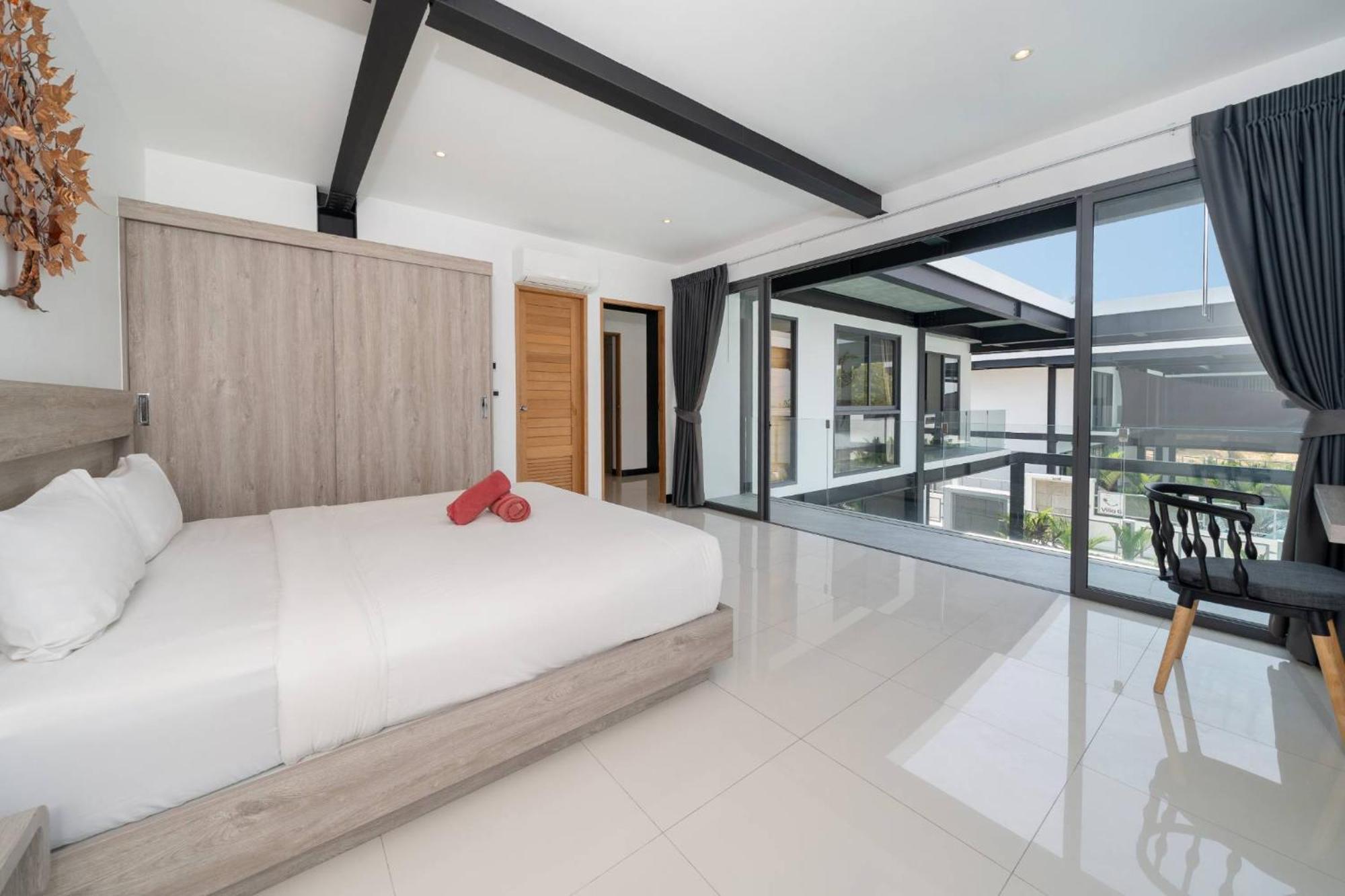 Villa New & Modern, Loft Style 4br Sunset Garden 3, 12m Salt Pool, Just 10min Drive Naiharn *