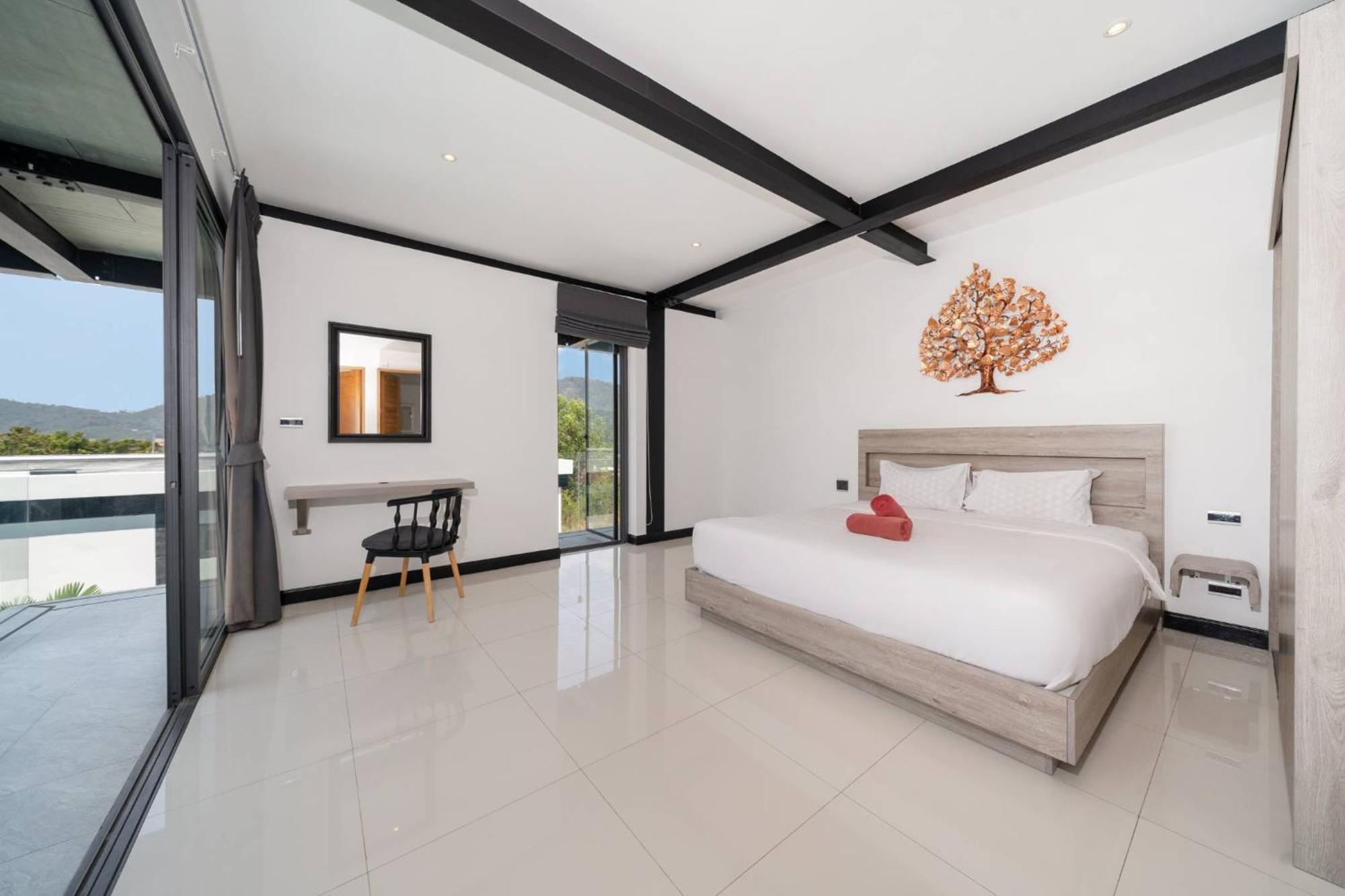 New & Modern, Loft Style 4br Sunset Garden 3, 12m Salt Pool, Just 10min Drive Naiharn Ban Saiyuan