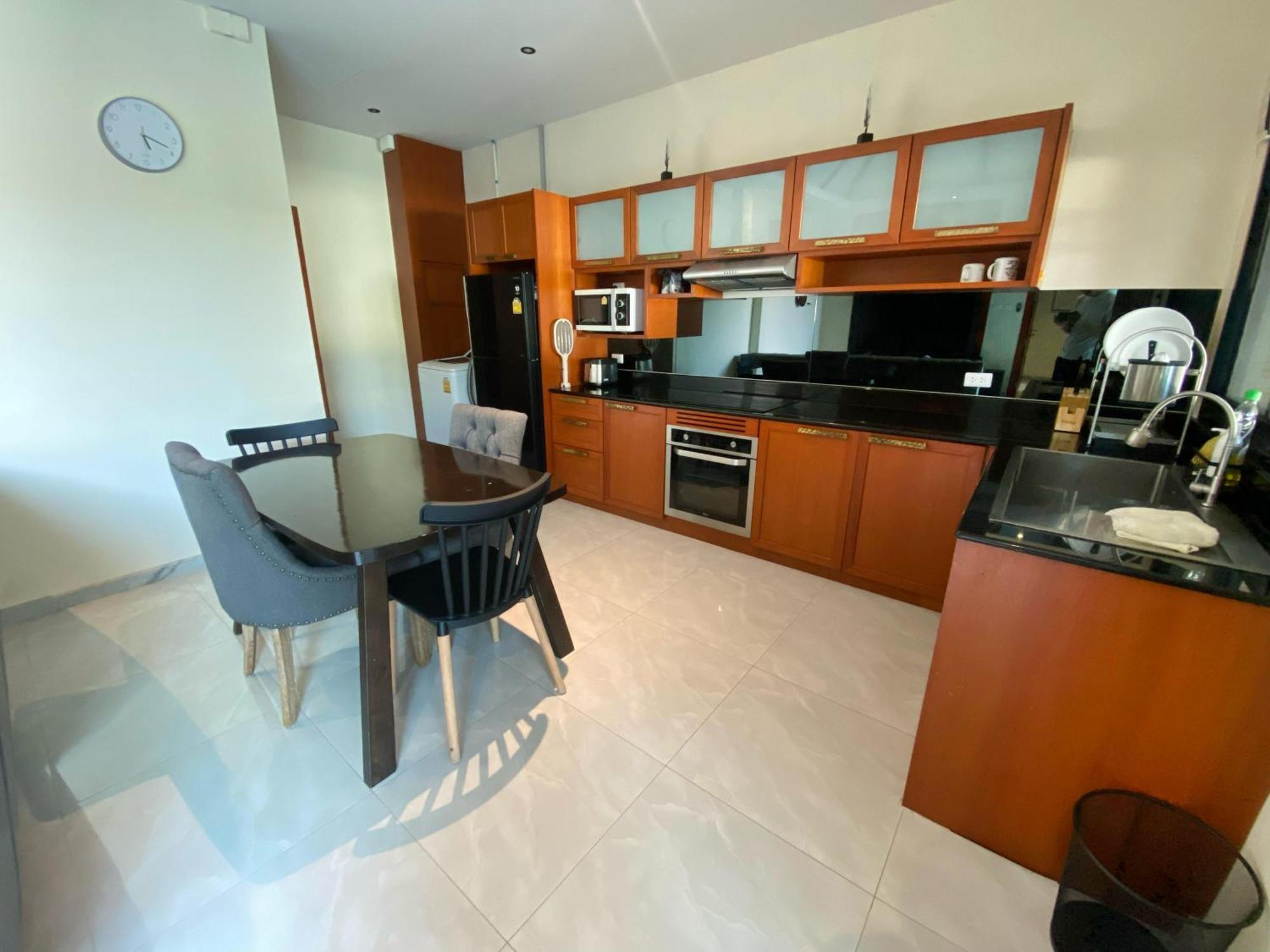 Pool Private Near 2 Bedrooms 3d9 * Rawai