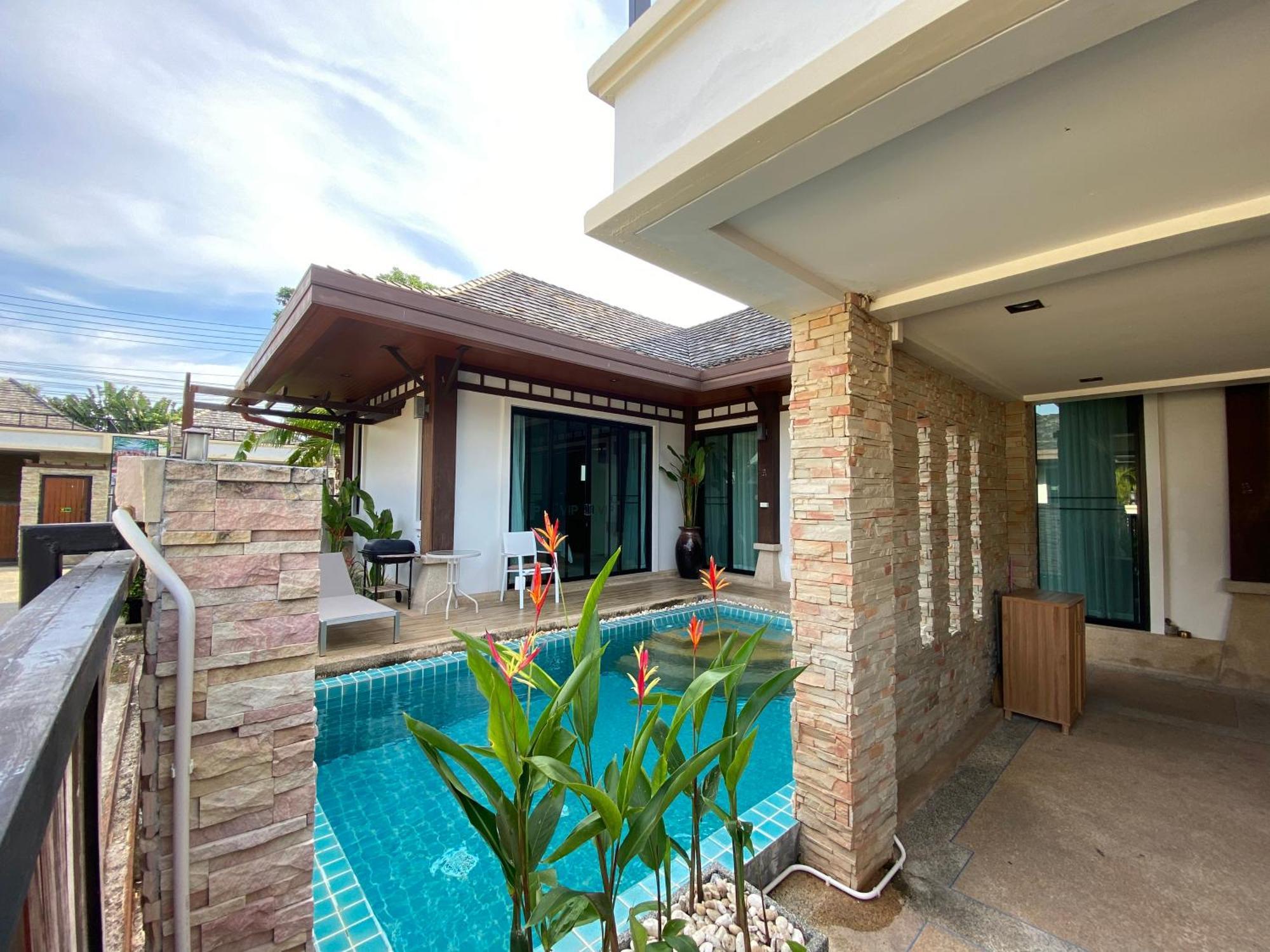 Pool Private Near 2 Bedrooms 3d9 *