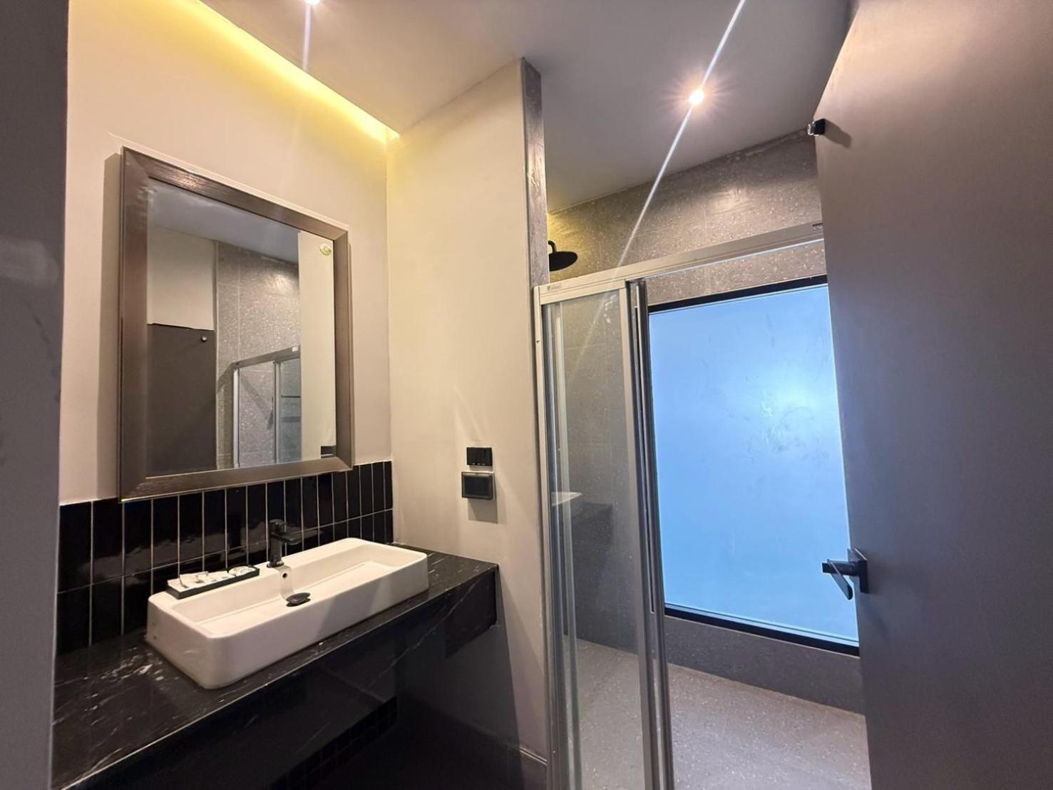 Hostel Leon's Loft House Patong