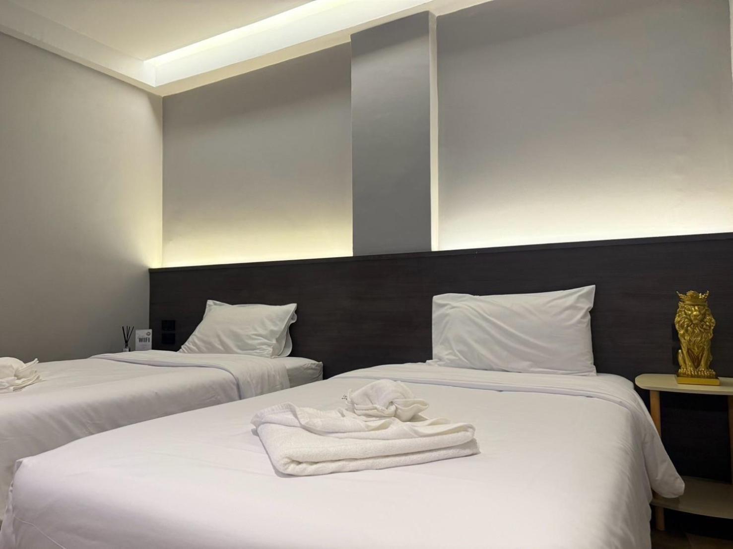 Leon's Loft House Hostel